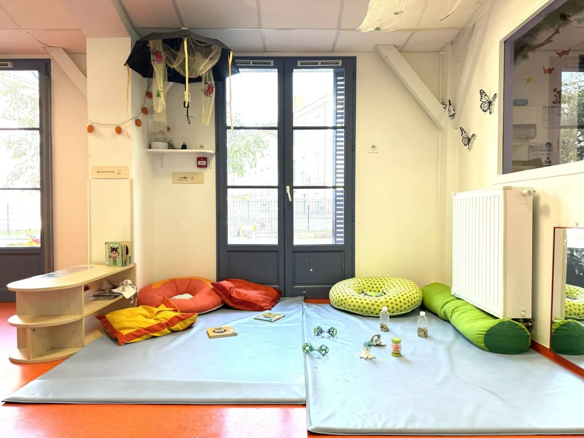 creche-agen-les-petits-coeurs-people-baby-1