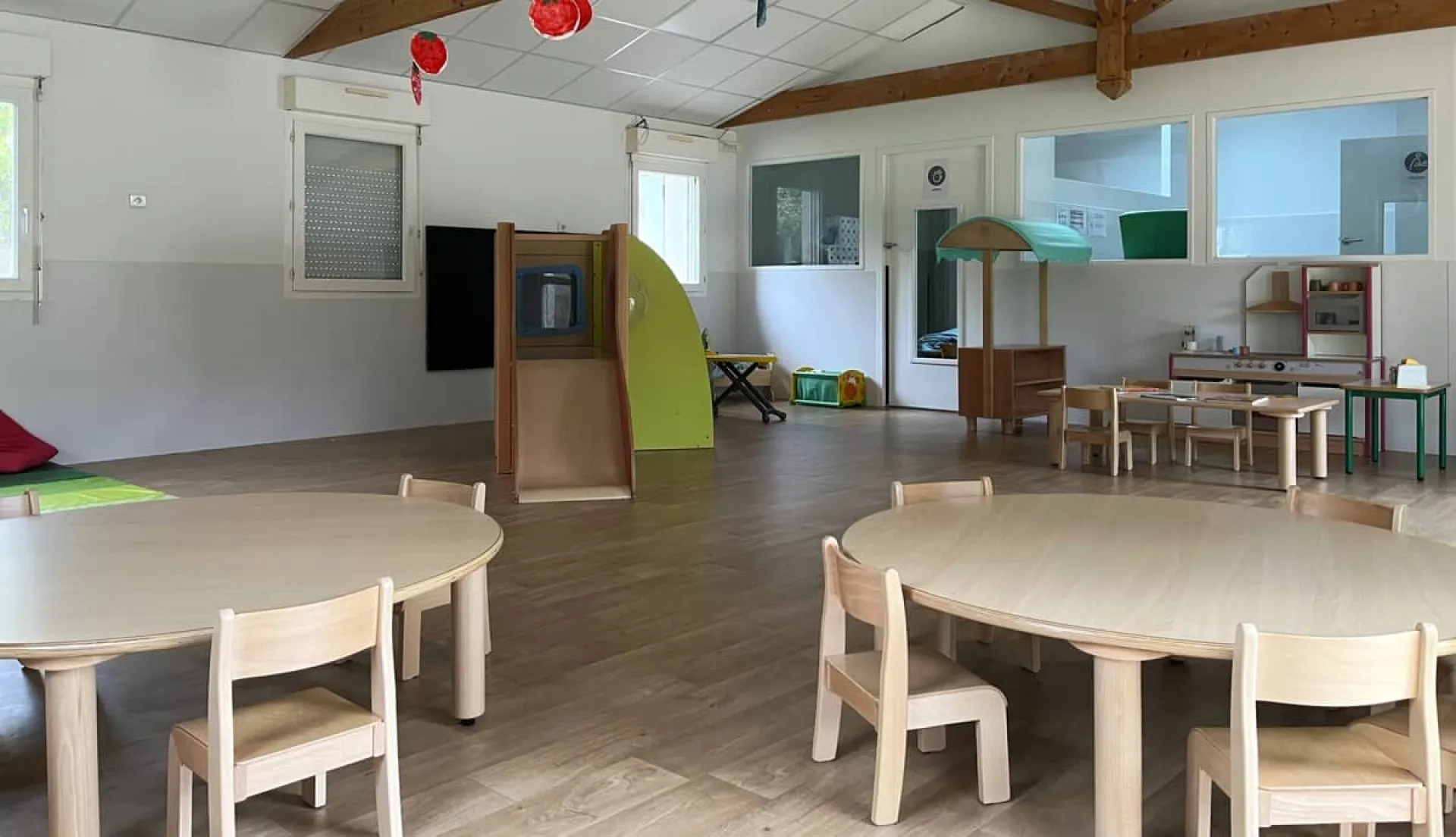 peopleandbaby-creche-bajamont-helianthe-2