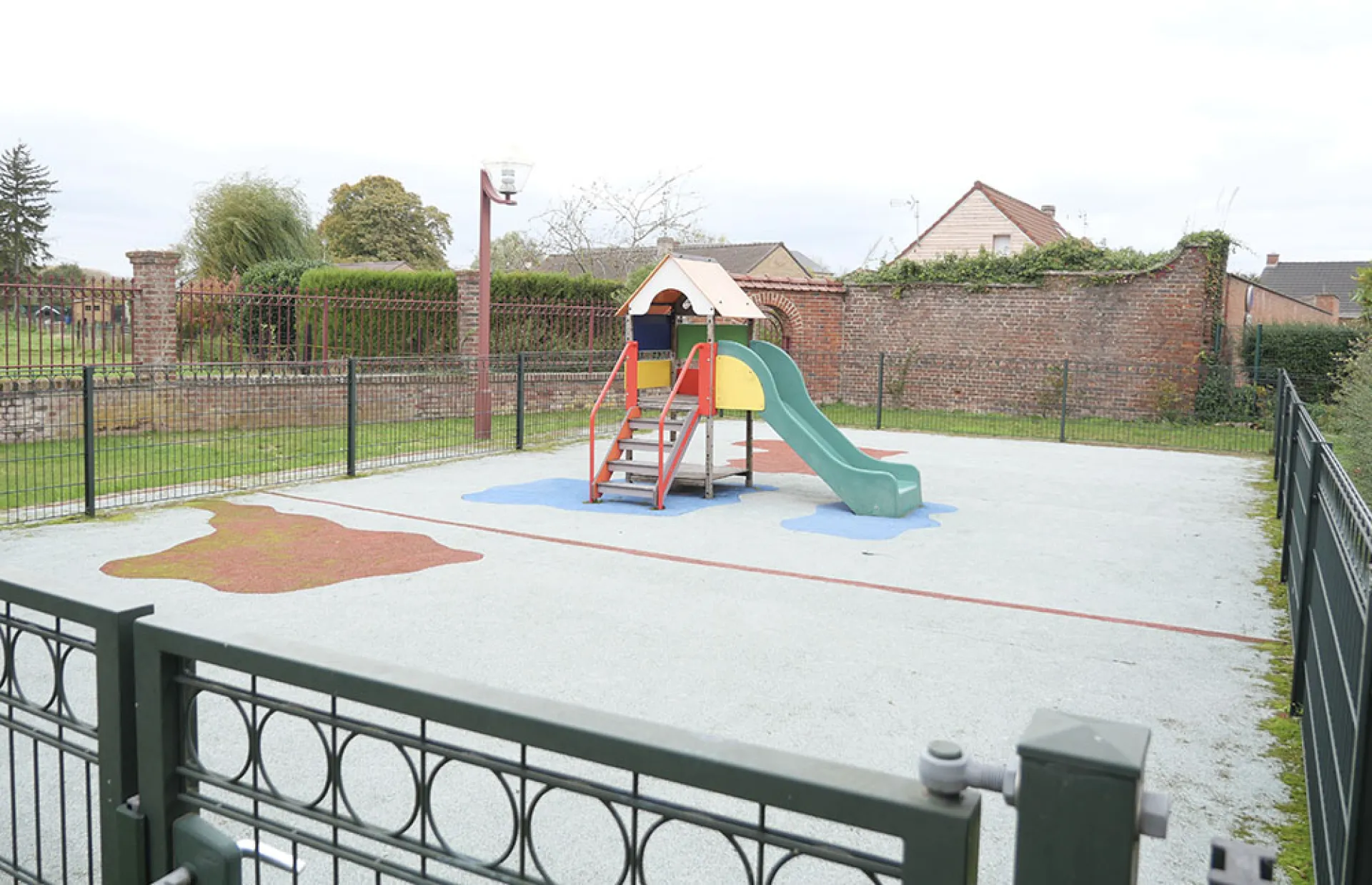 creche-les-lutins-d-hordain-people-and-baby-5