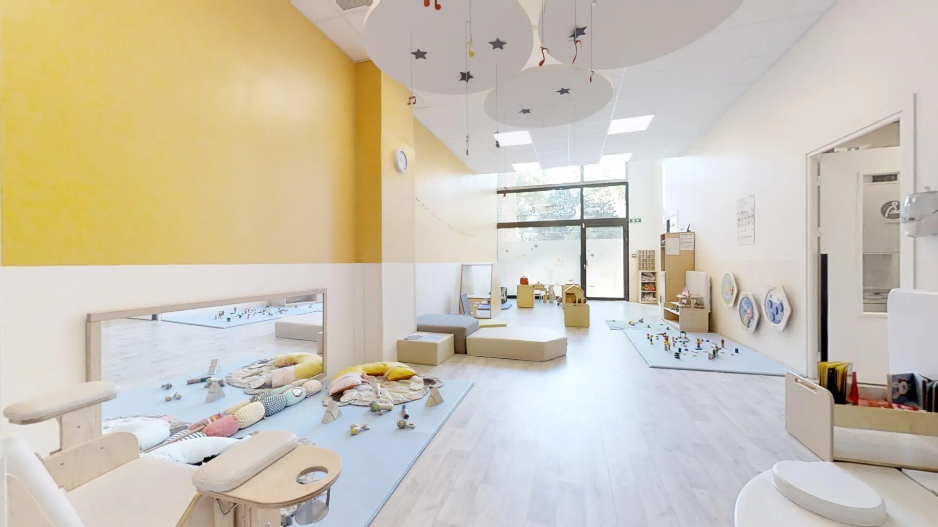 creche-lille-les-doux-reveurs-people-baby-1