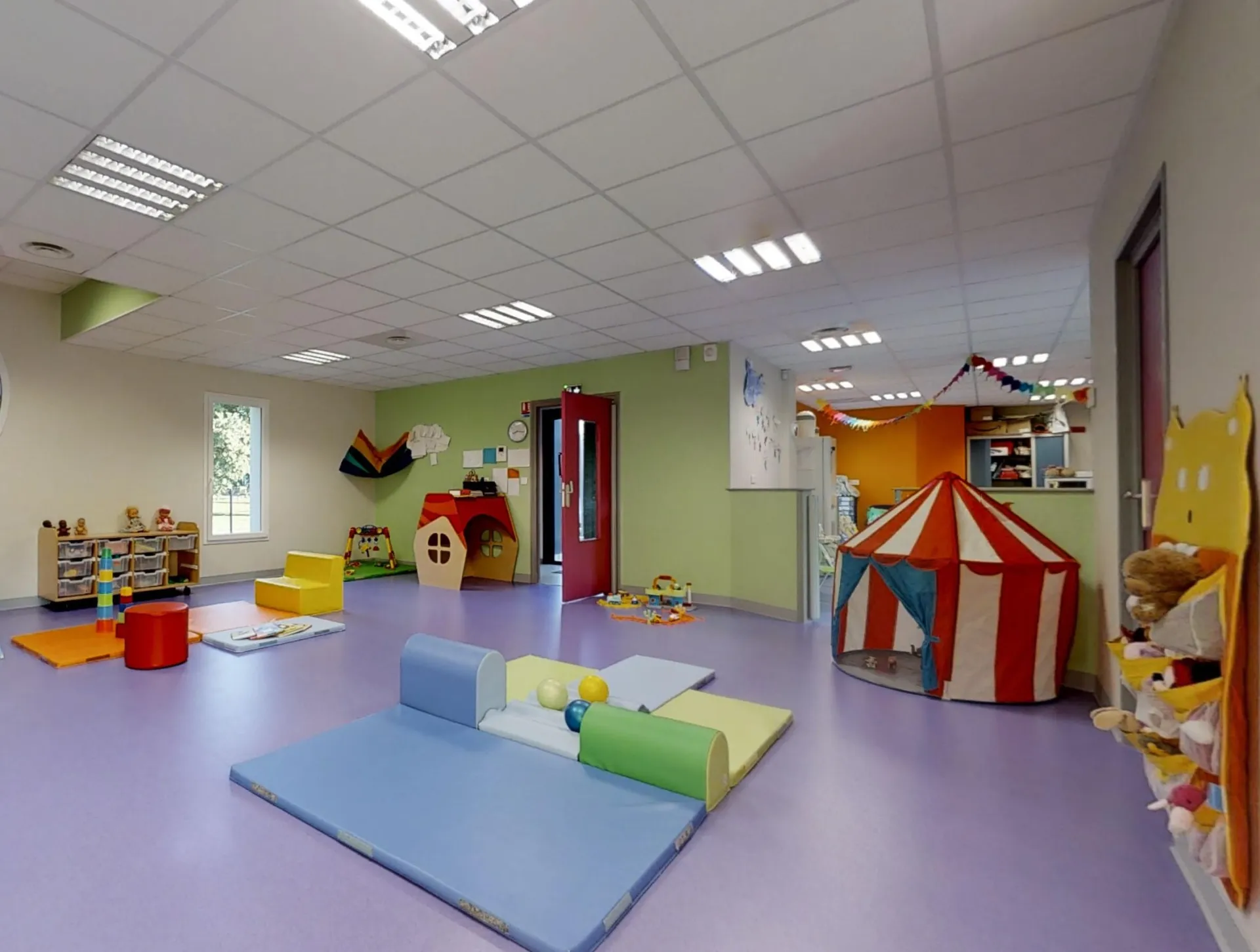 creche-beaurains-ciel-etoile-people-baby-1