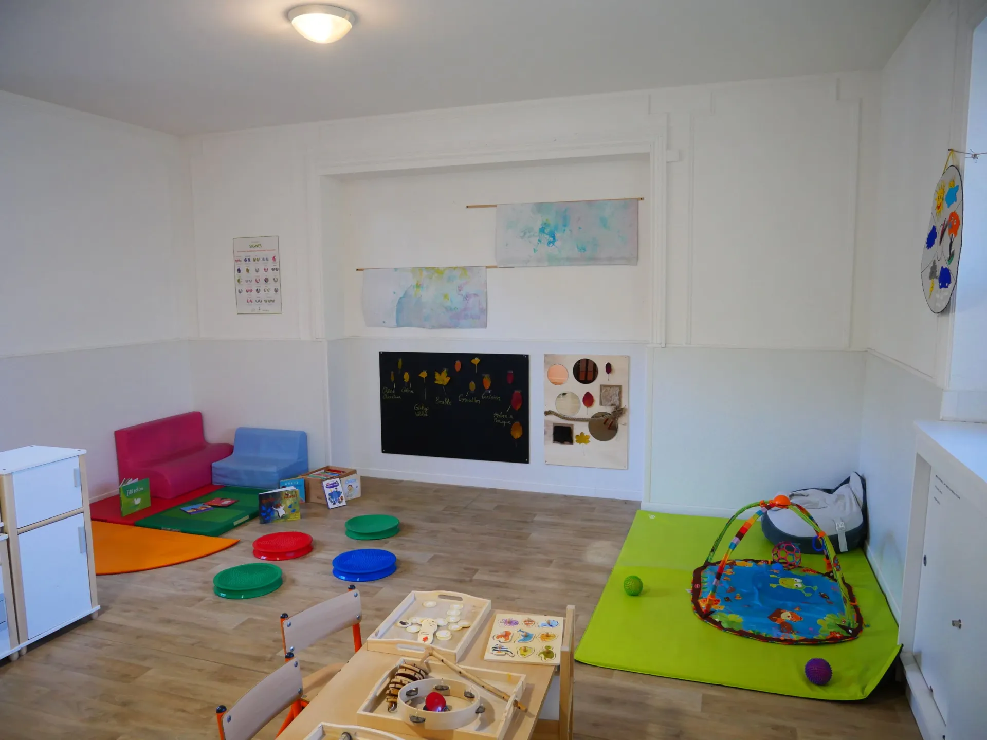 creche-clermont-bisous-calins-et-trotinette-people-and-baby-2