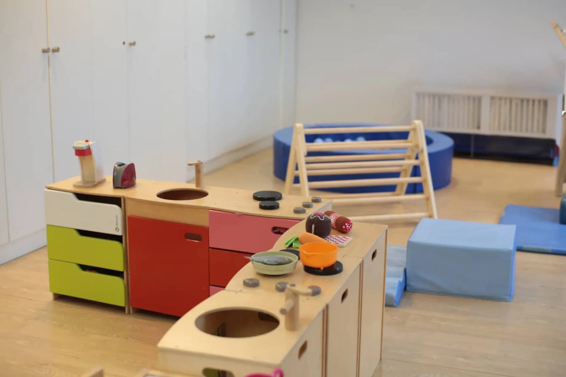 creche-clermont-ferrand-brin-d-eveil-people-baby-2