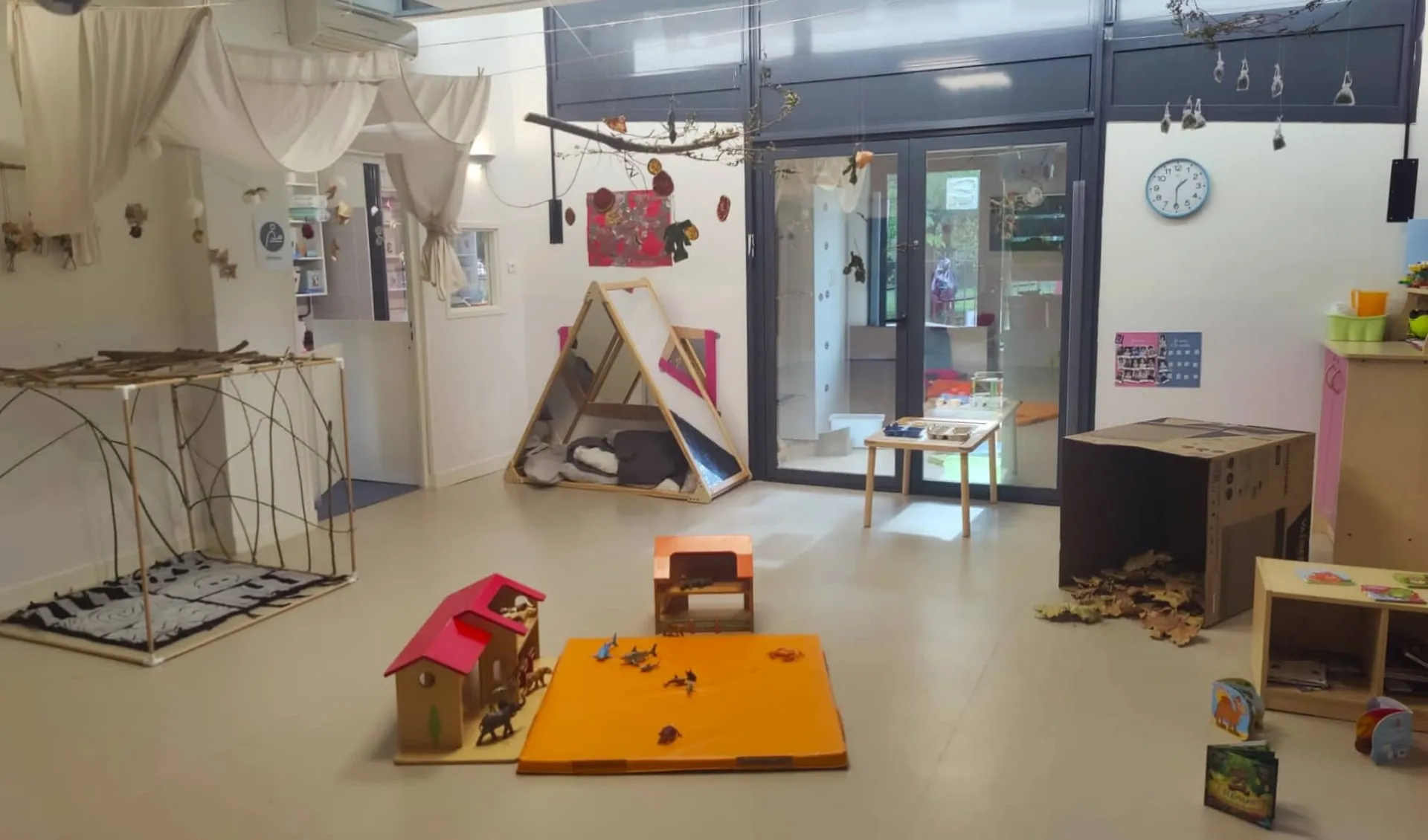 creche-montfavet-les-petits-loups-people-baby-2