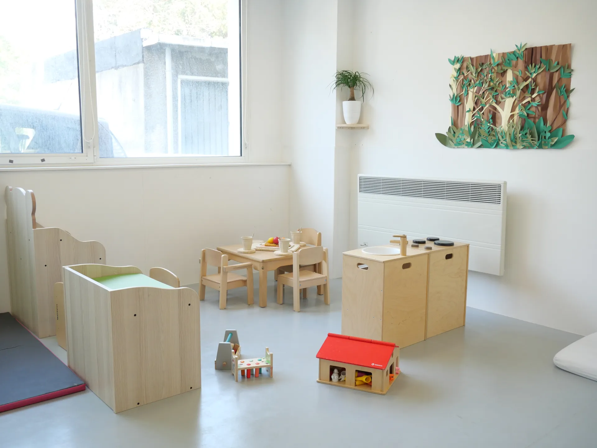 creche-annemasse-pic-et-colegram-people-baby-1