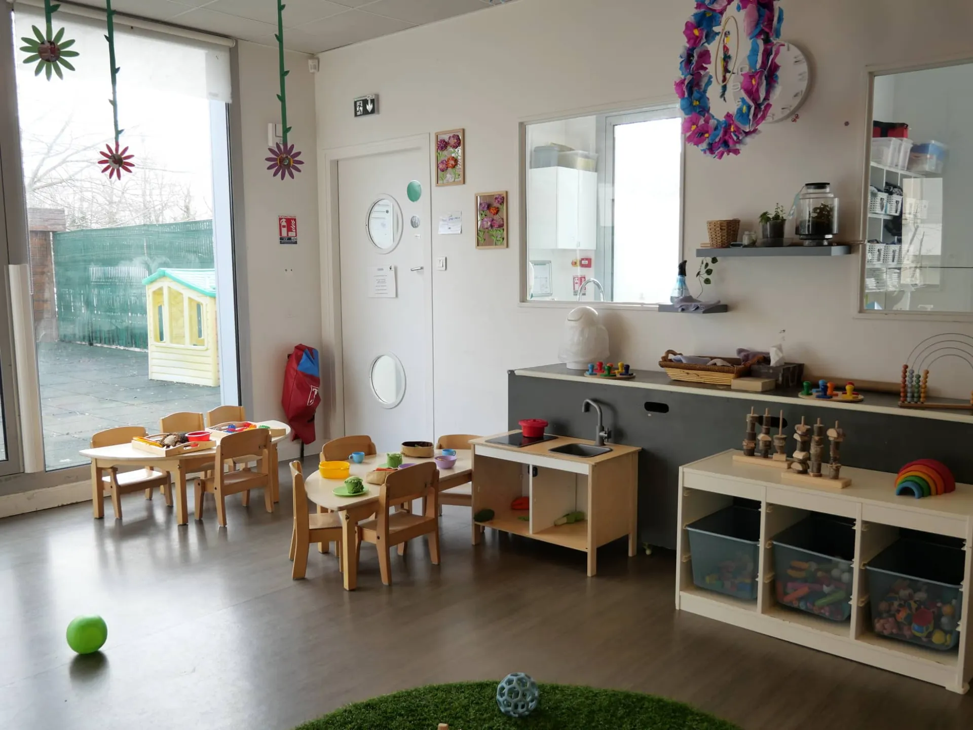 creche-champs-sur-marne-fleur-des-champs-people-baby-1