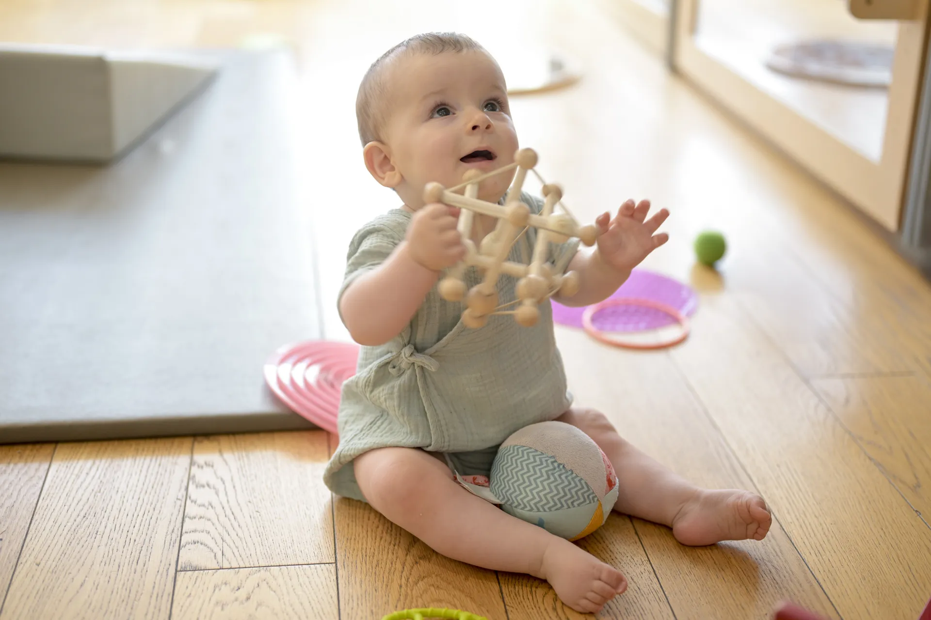 bebe-jouet-bois