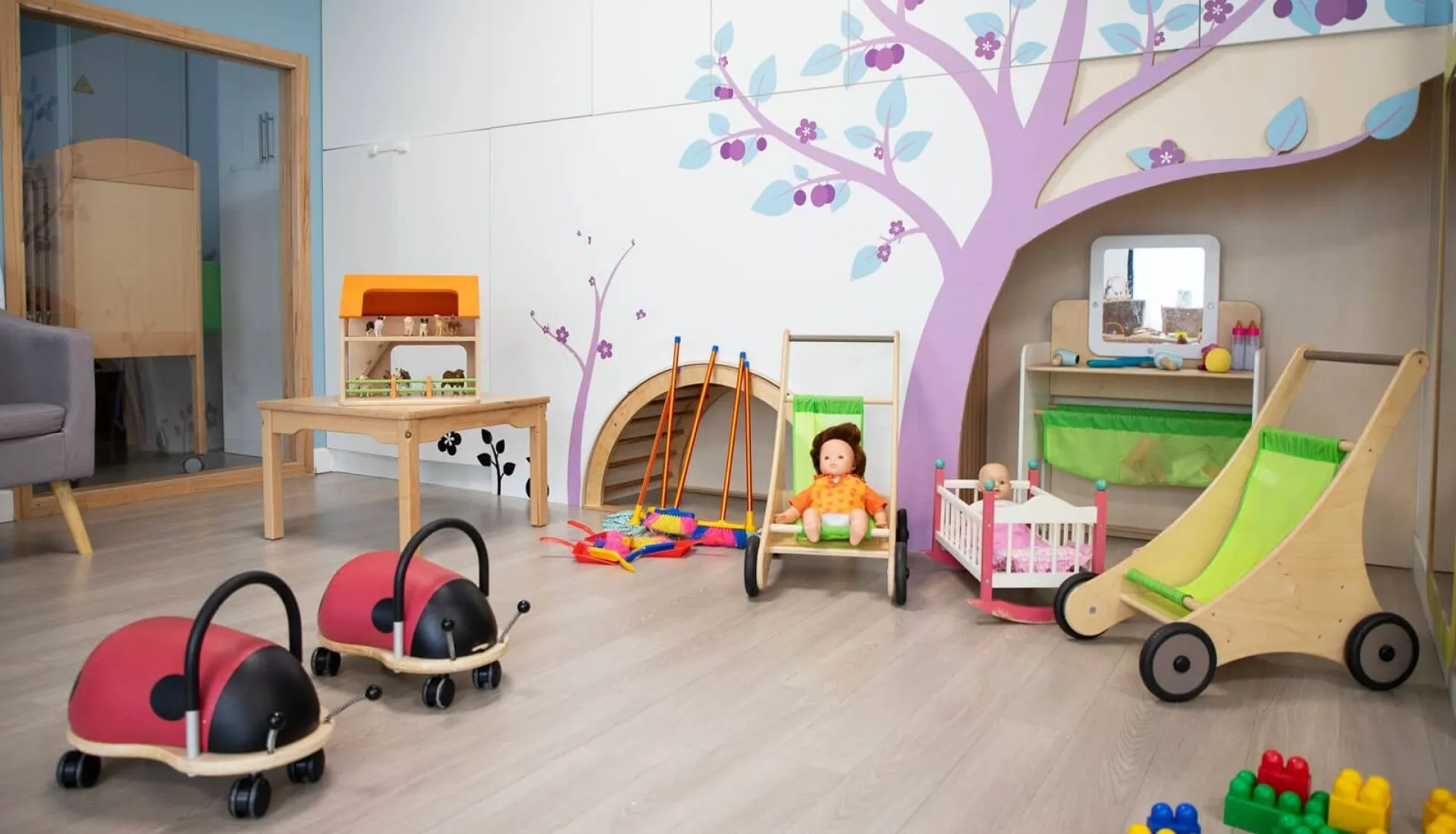 creche-asnieres-sur-seine-les-impressionistes-people-baby-1