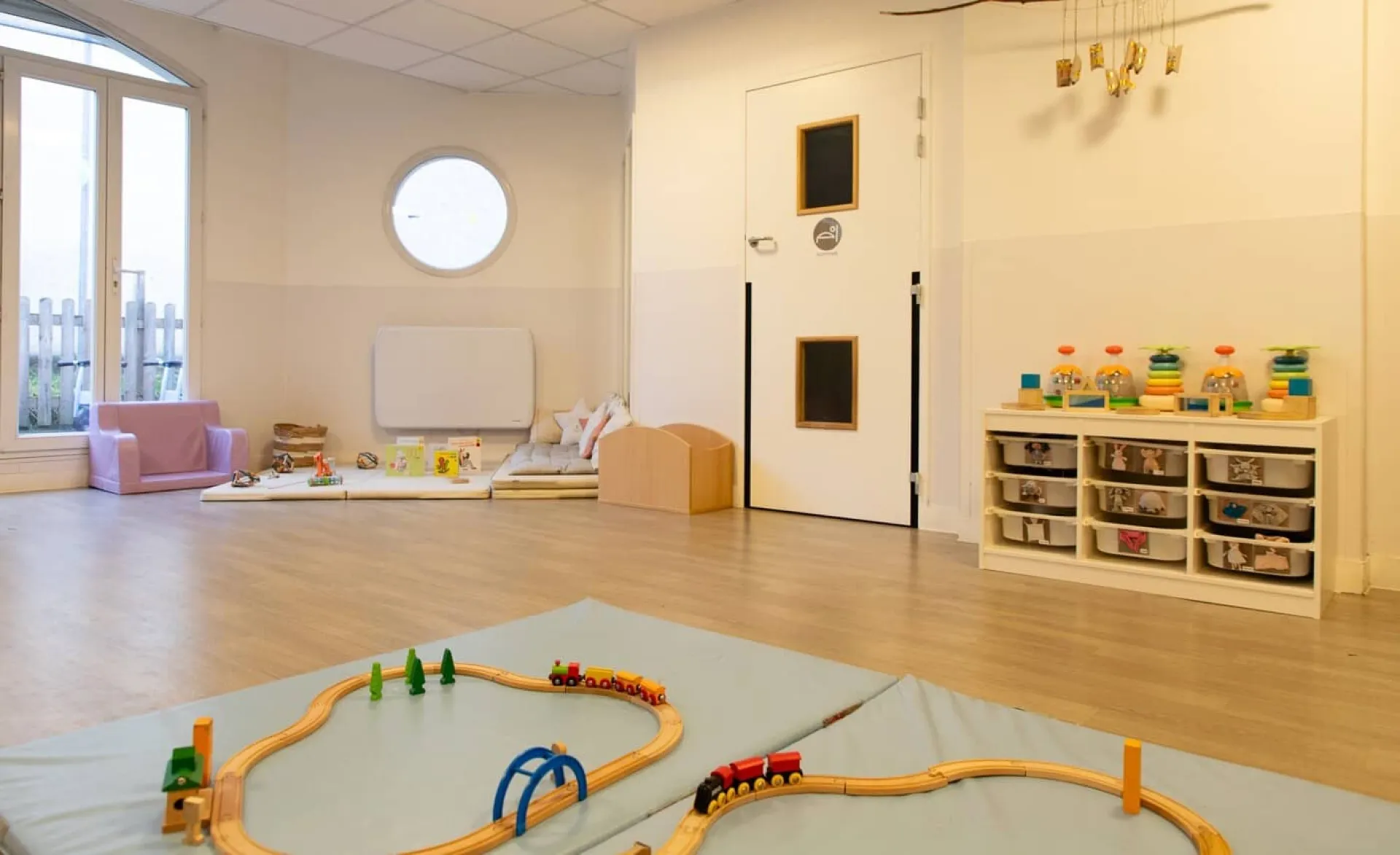 creche-issy-les-moulineaux-diamant-people-and-baby-2