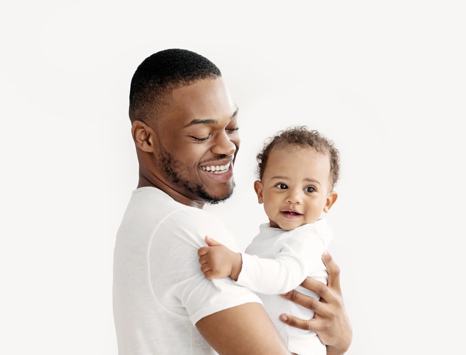 papa-bebe-souriants-tendresse