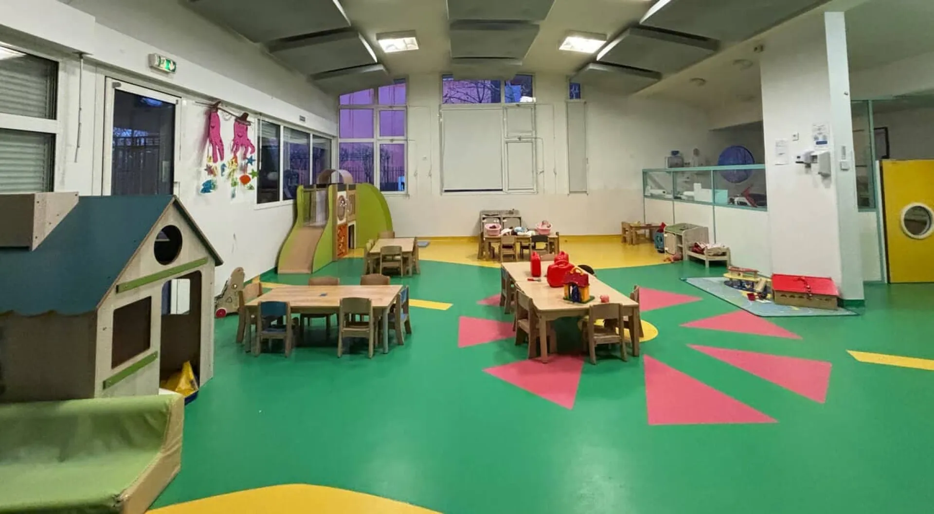 creche-saint-cloud-la-petite-sirene-people-baby-2