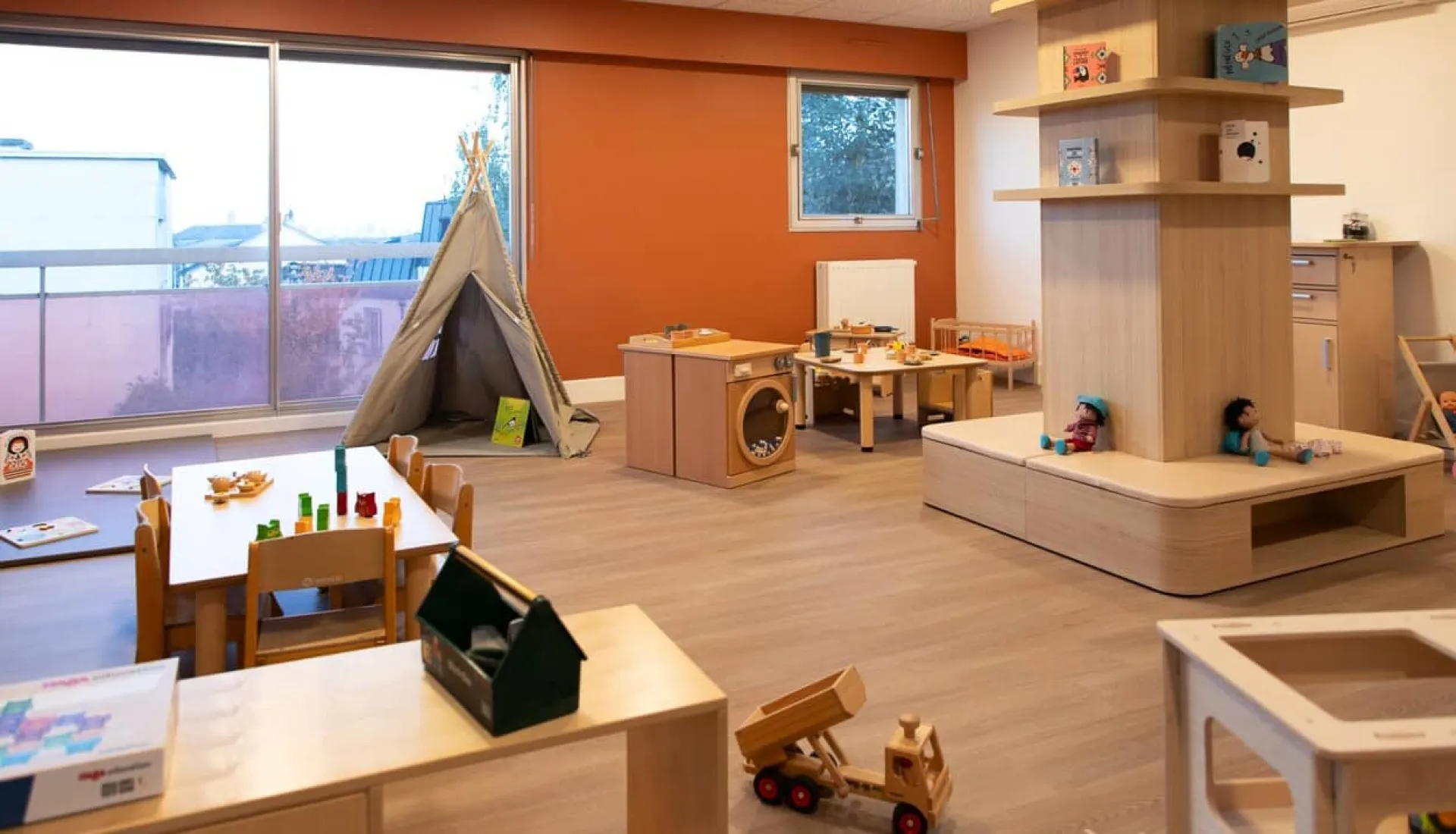 creche-suresne-la-colline-people-baby-1