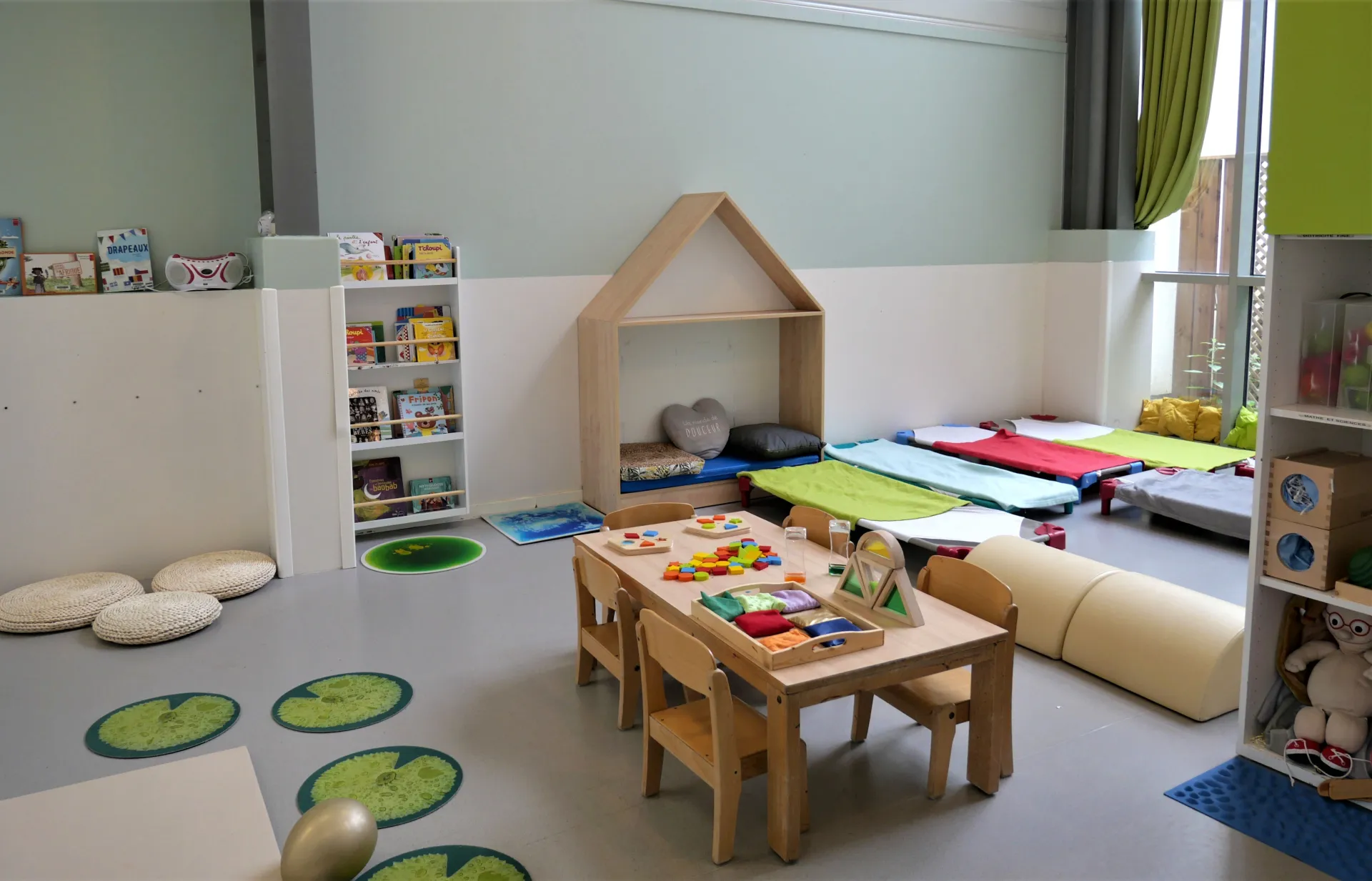peopleandbaby-creche-romainville-camelia-1