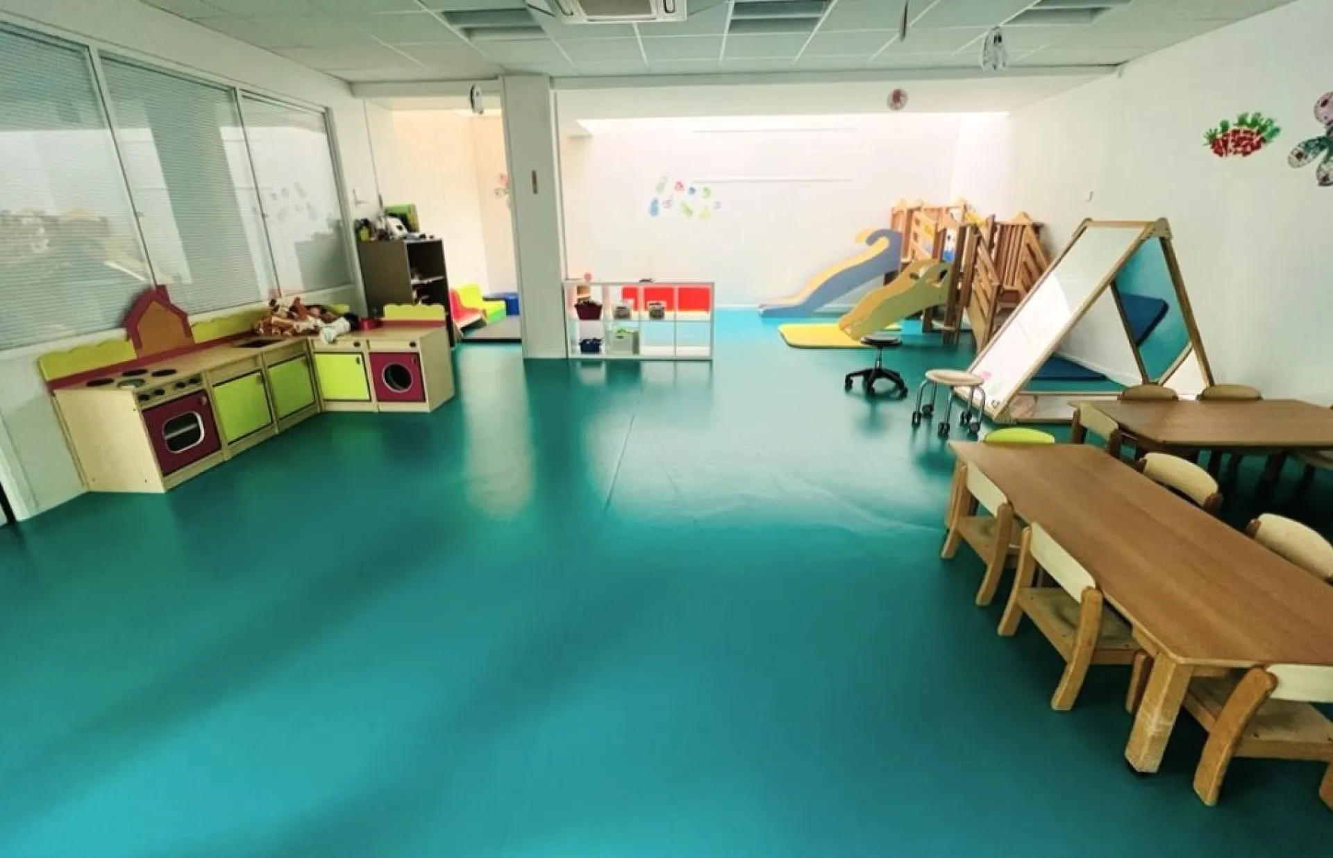 creche-charenton-le-pont-creche-bleu-people-baby-1
