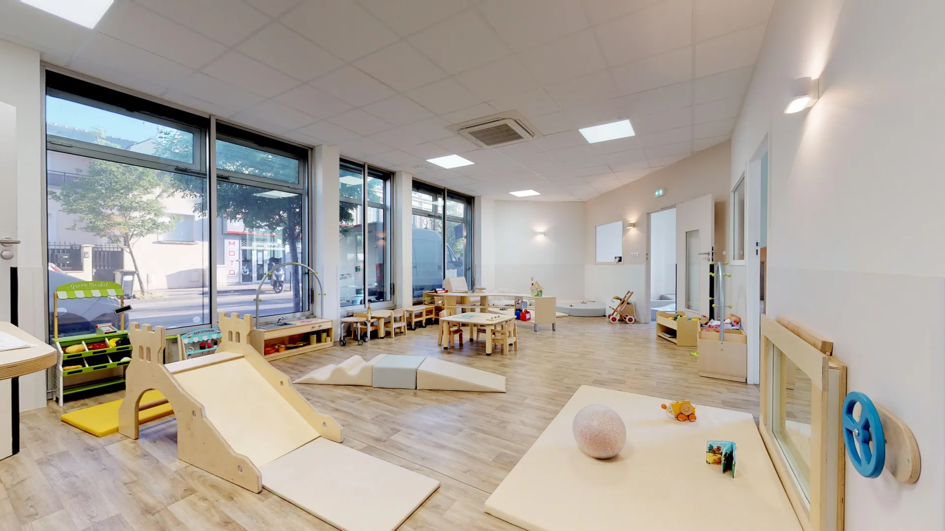 peopleandbaby-creche-saint-maur-des-fosses-flip-flap-1