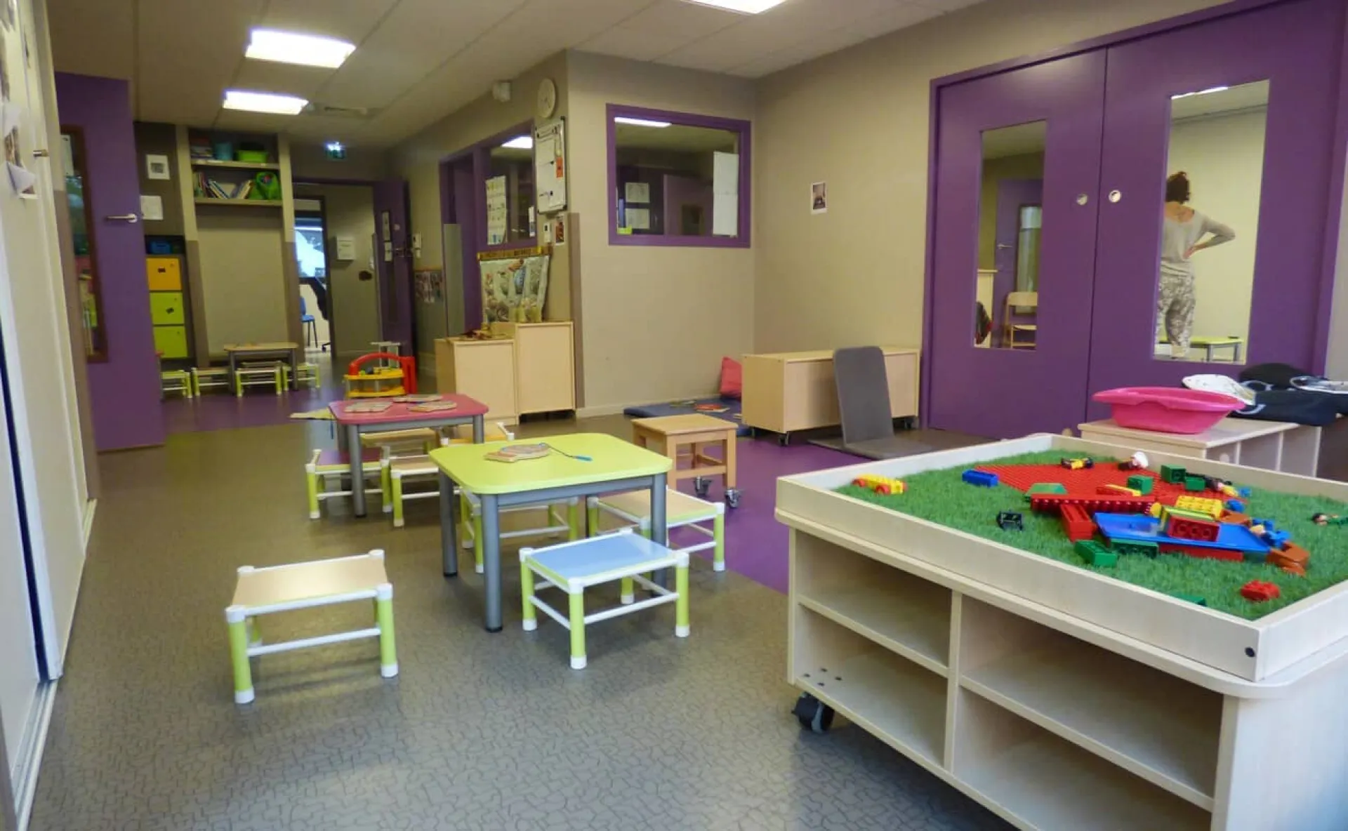 peopleandbaby-creche-montluel-pole-petite-enfance-montluel-multi-1-
