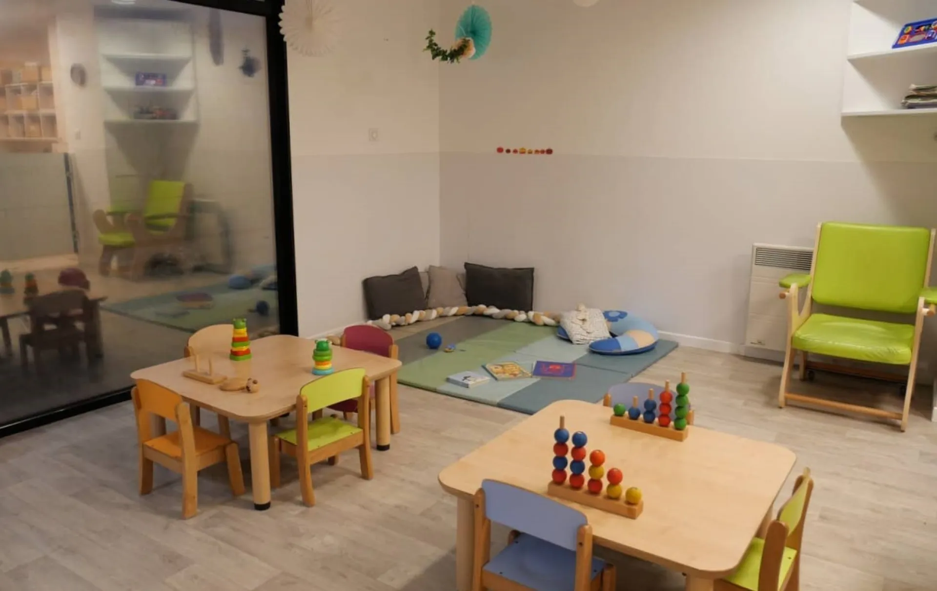 creche-nogent-sur-marne-macaron-people-baby-1