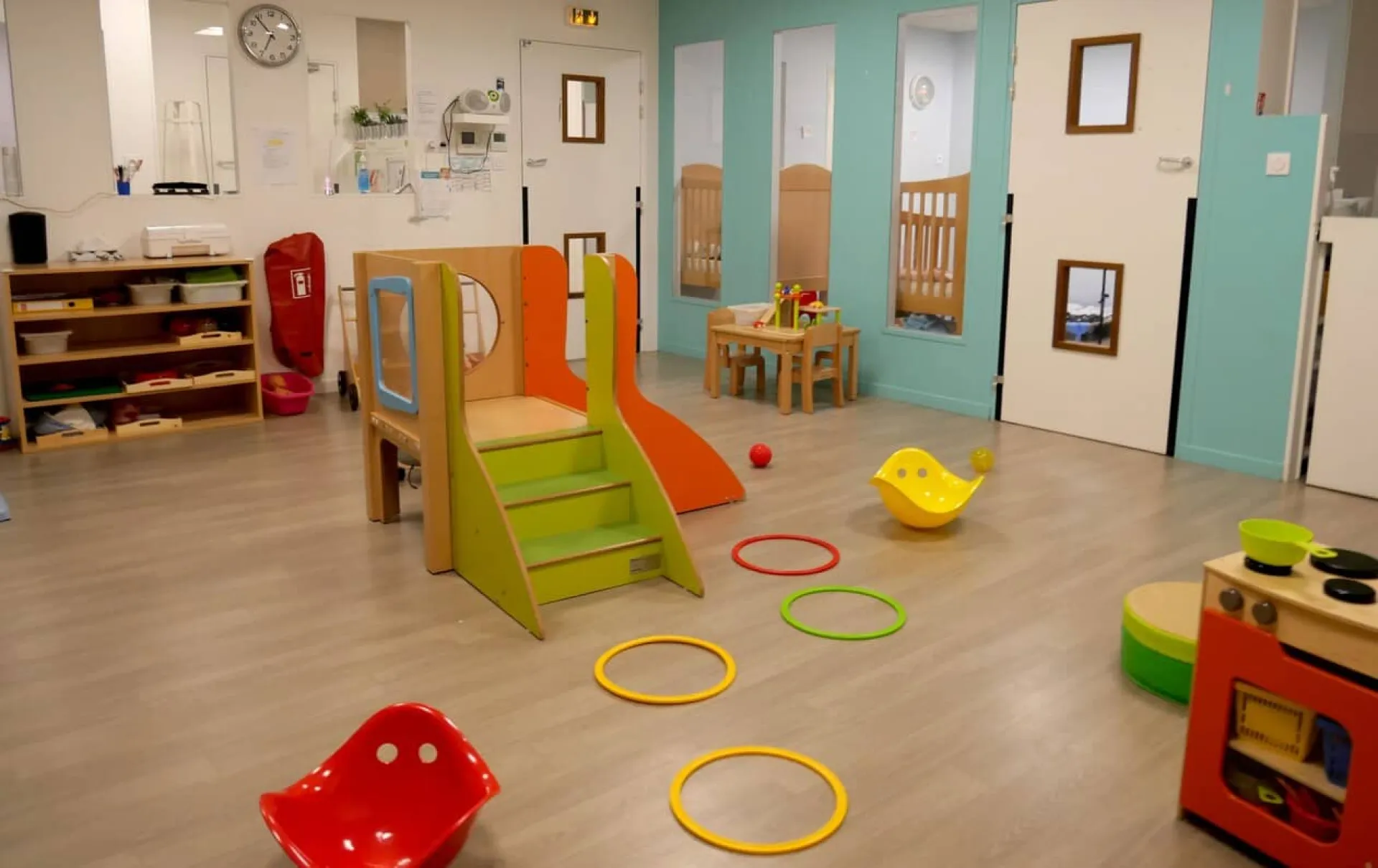 creche-vincennes-amande-people-and-baby-2