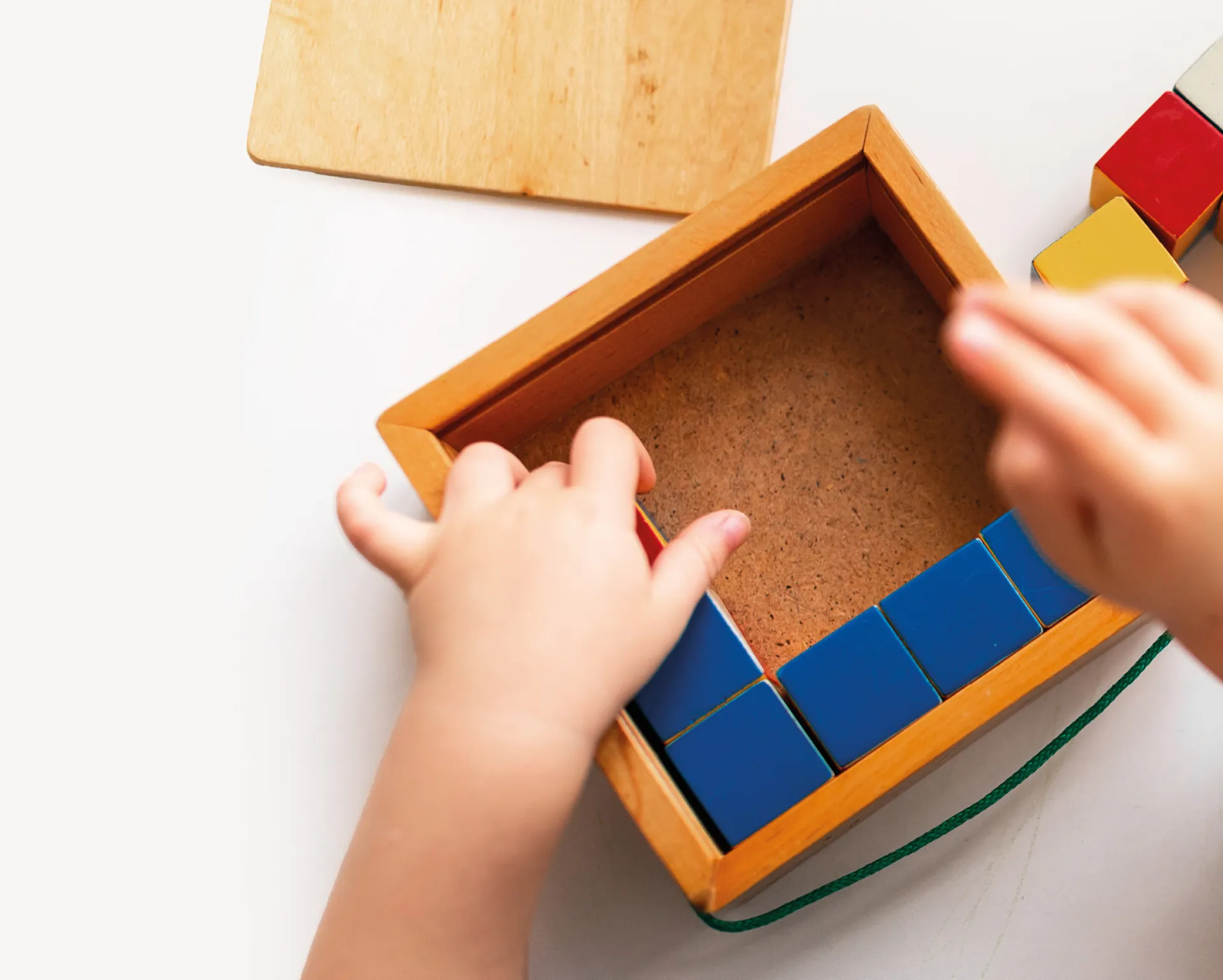 jeu-en-bois-enfant