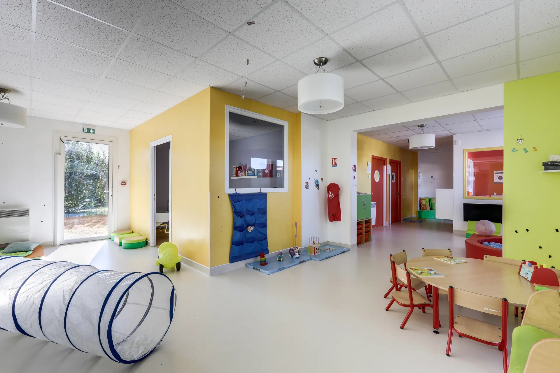 peopleandbaby-creche-saint-sebastien-de-morsent-solh-3