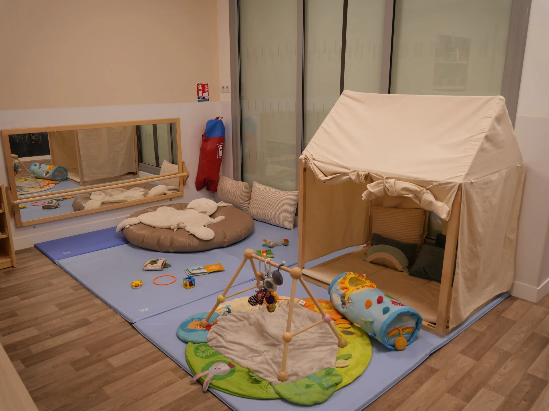 creche-nice-boule-de-gomme-people-and-baby-2