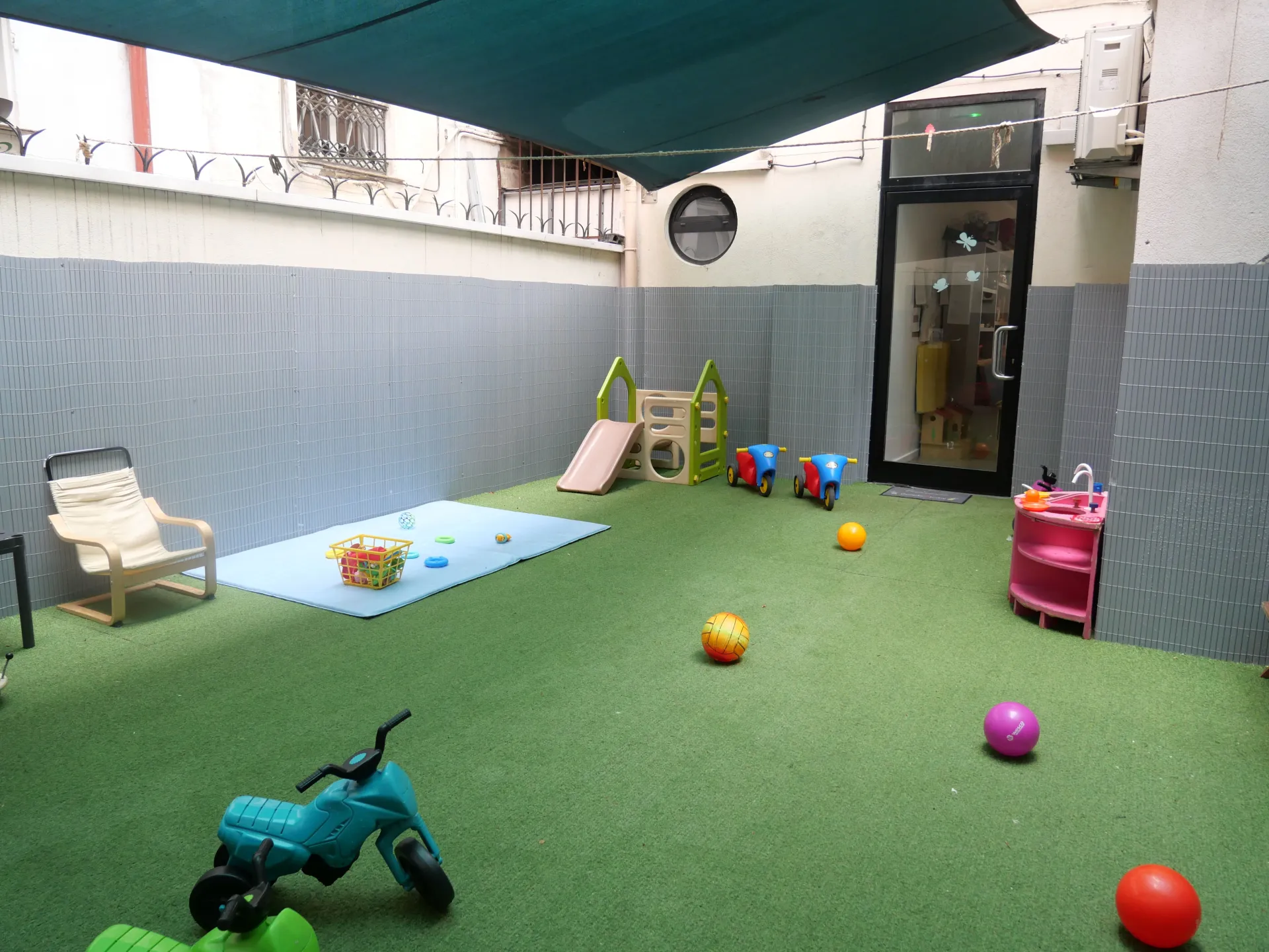 creche-nice-boule-de-gomme-people-and-baby-5