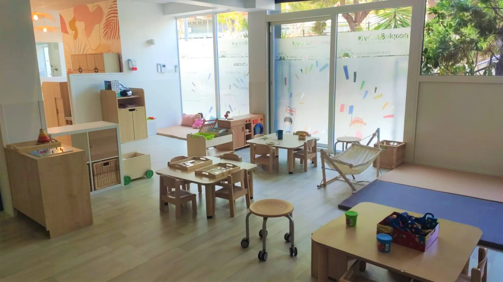 peopleandbaby-creche-nice-baieta-3