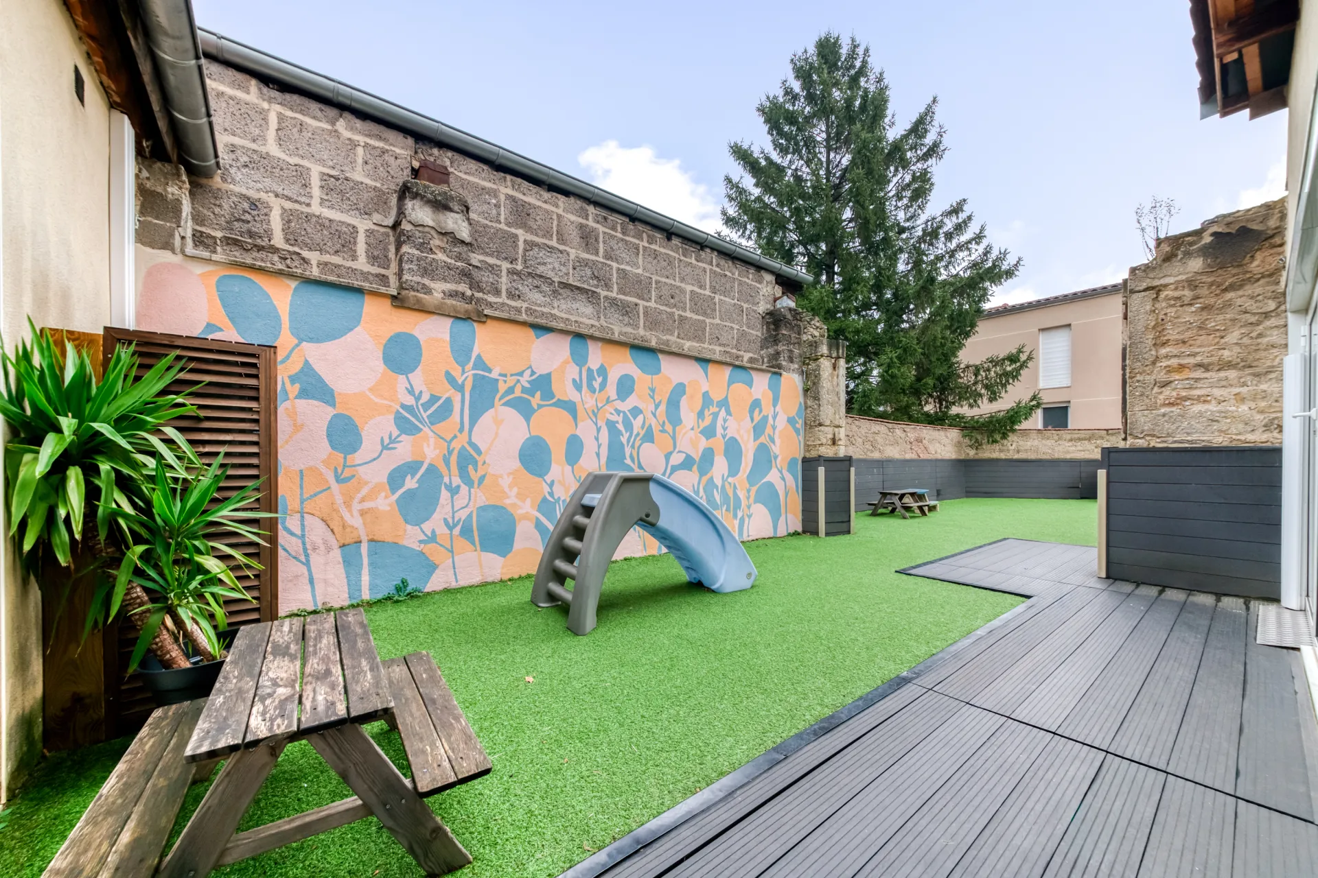 creche-69_champagneaumontd-or_bullesdor-peopleandbaby-15