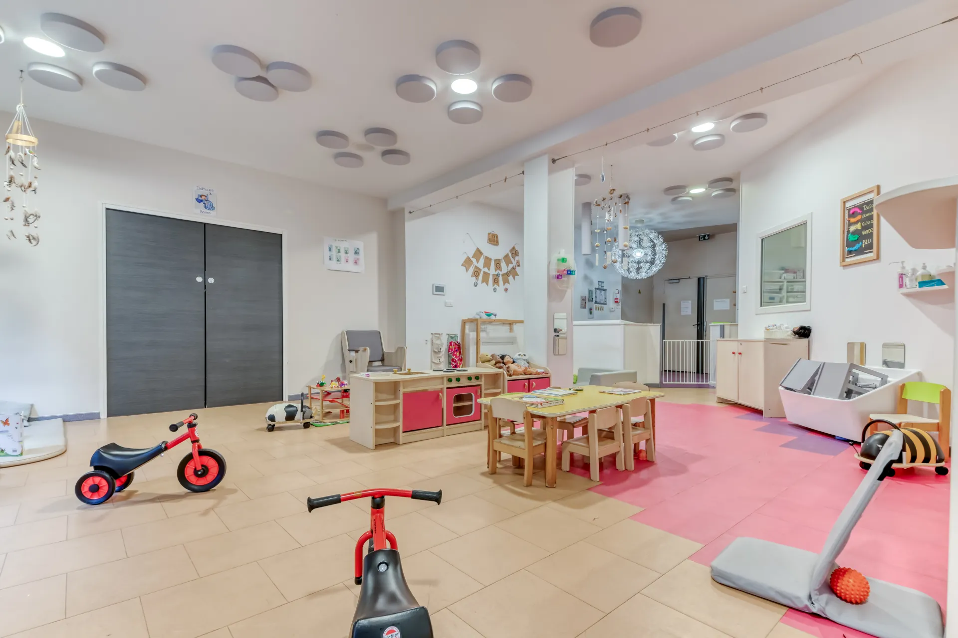 creche-69_lyon_cocond-eveilgarcin-peopleandbaby-6