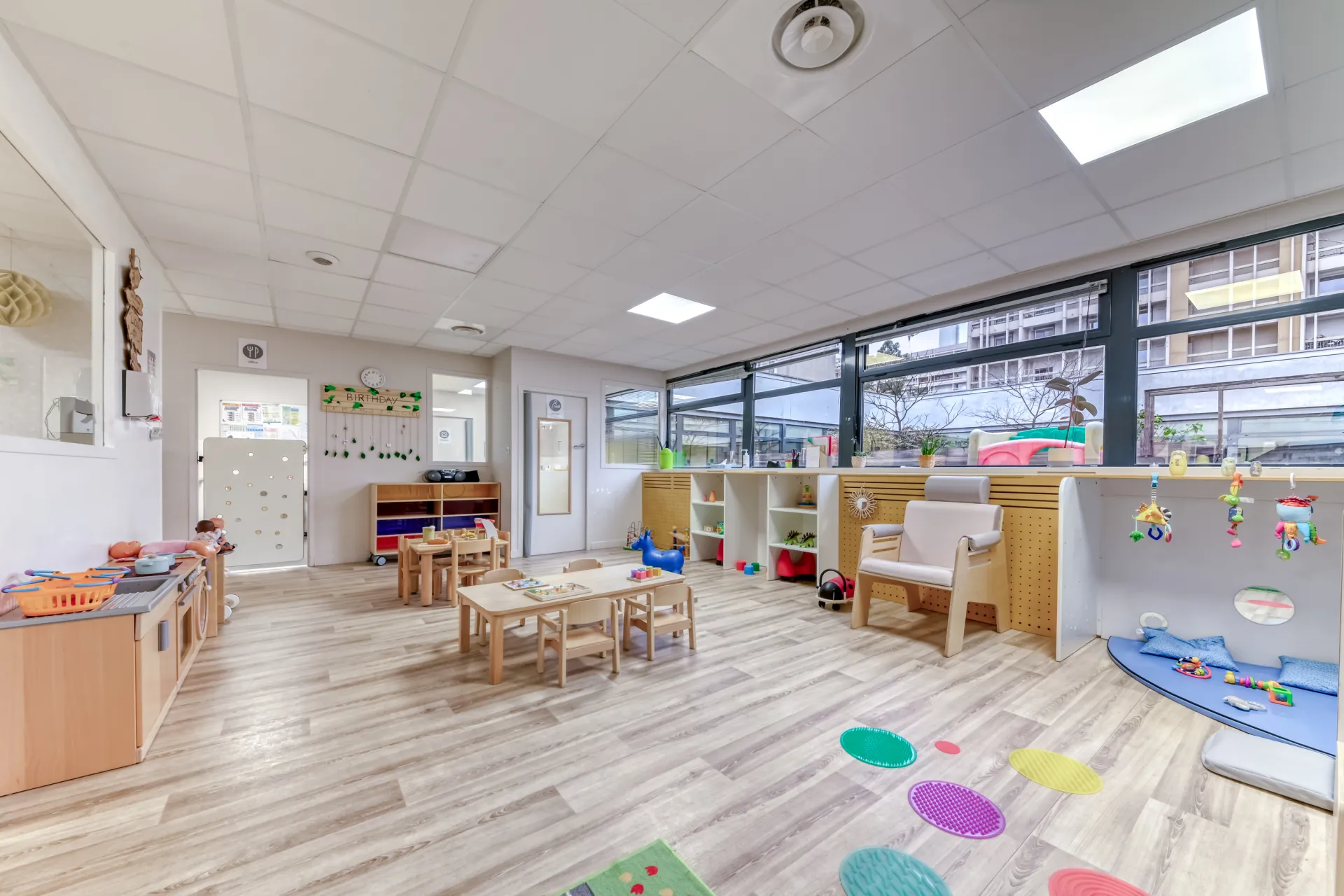 creche-69_villeurbanne_lesbleusdethula-peopleandbaby-4