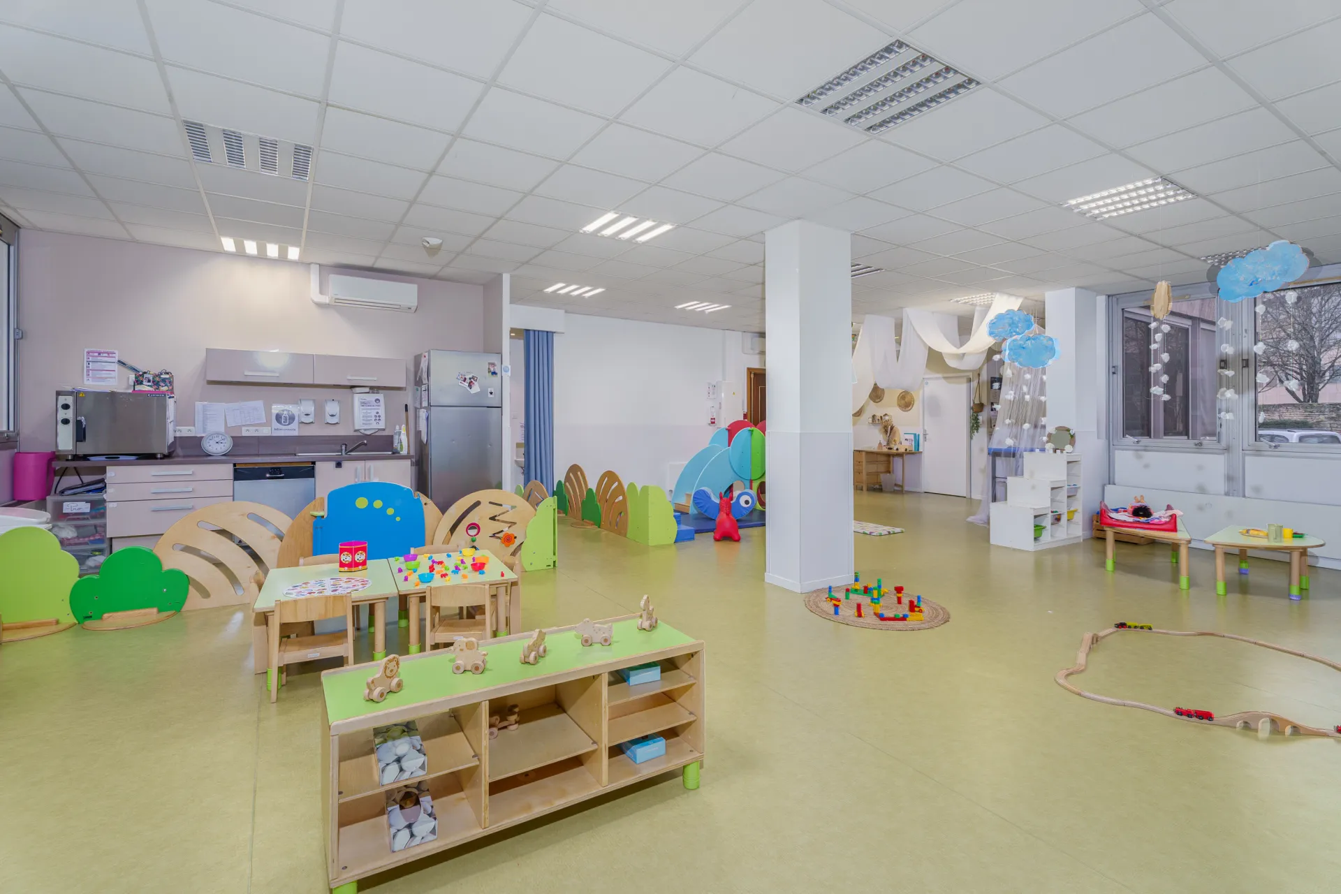 creche-21_dijon_babycrechecarnot12-dijon-peopleandbaby-3