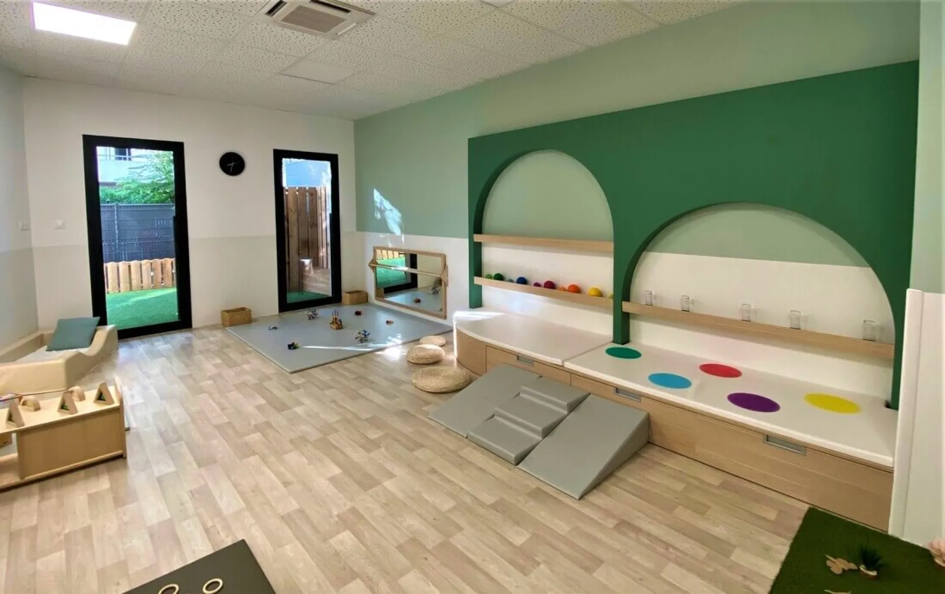 creche-montpellier-l-arene-des-reves-people-baby-3