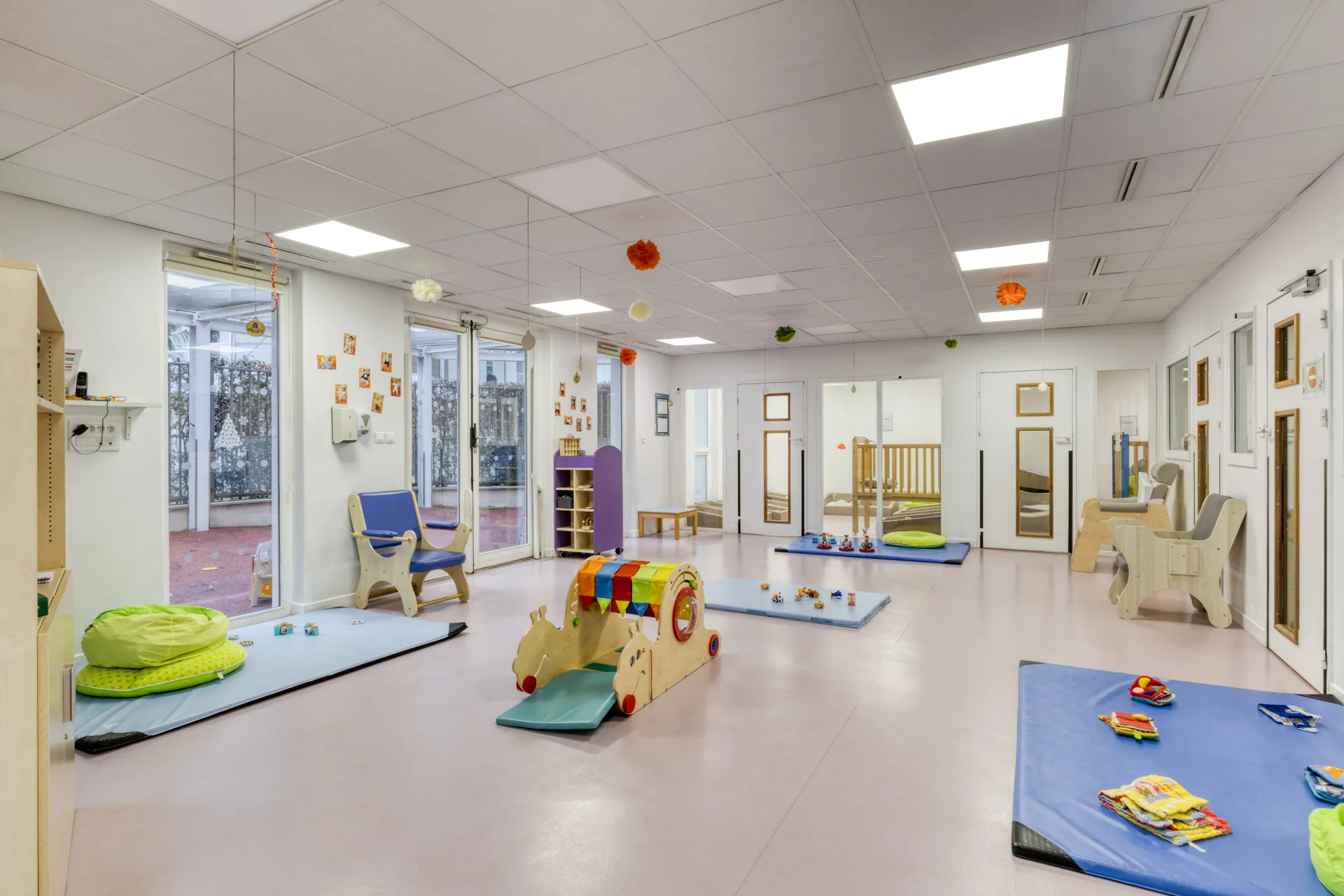 creche-92_issylesmoulineaux_l-ileauxpirates66-issy-les-moulineaux-peopleandbaby-4