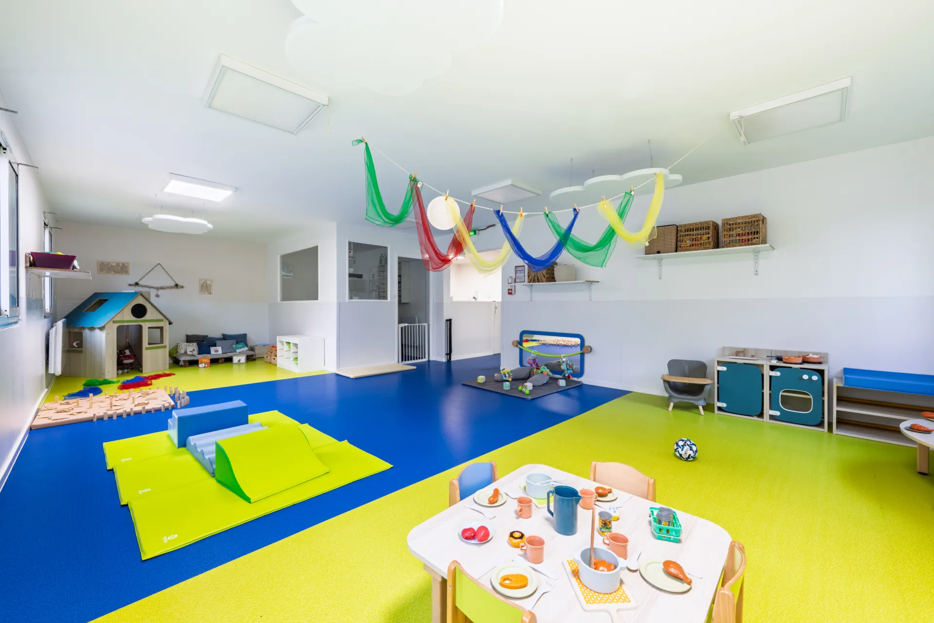 creche-59_ronchin_lescerisiers10-ronchin-peopleandbaby-4