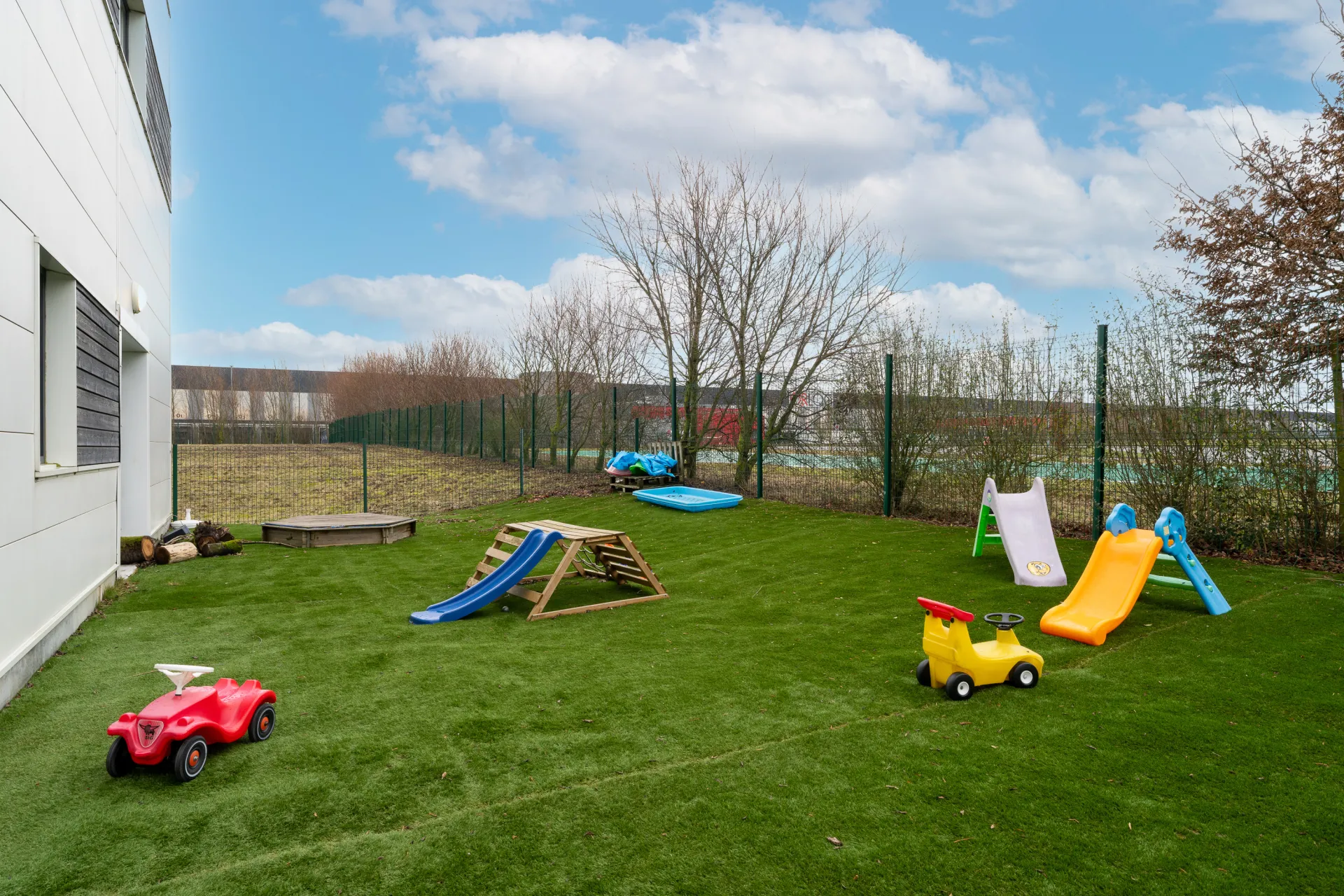 creche-62_saintlaurentblangy_laplanEtedesenfants-peopleandbaby-18