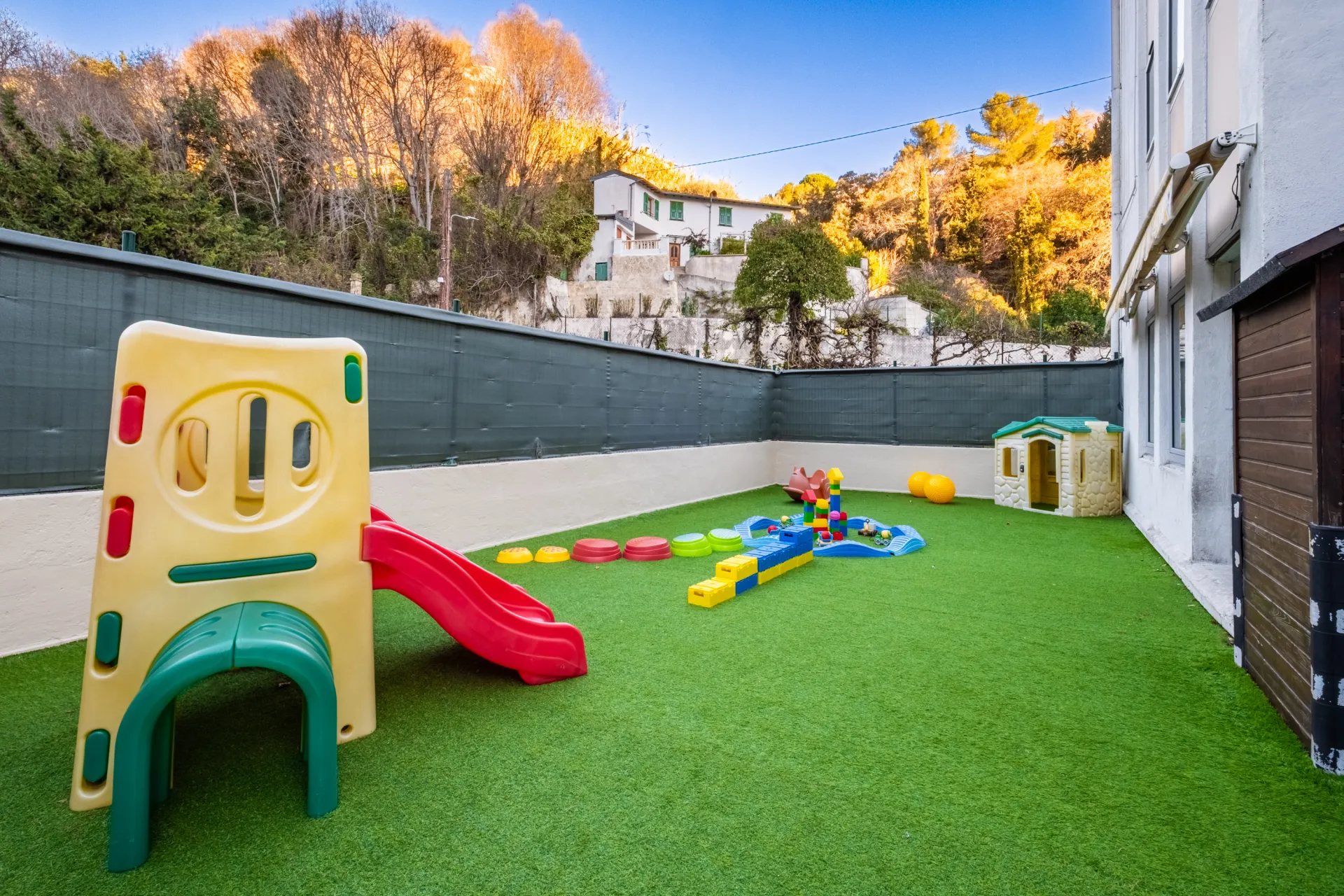 creche-06_nice_mentheal-eau-peopleandbaby-13