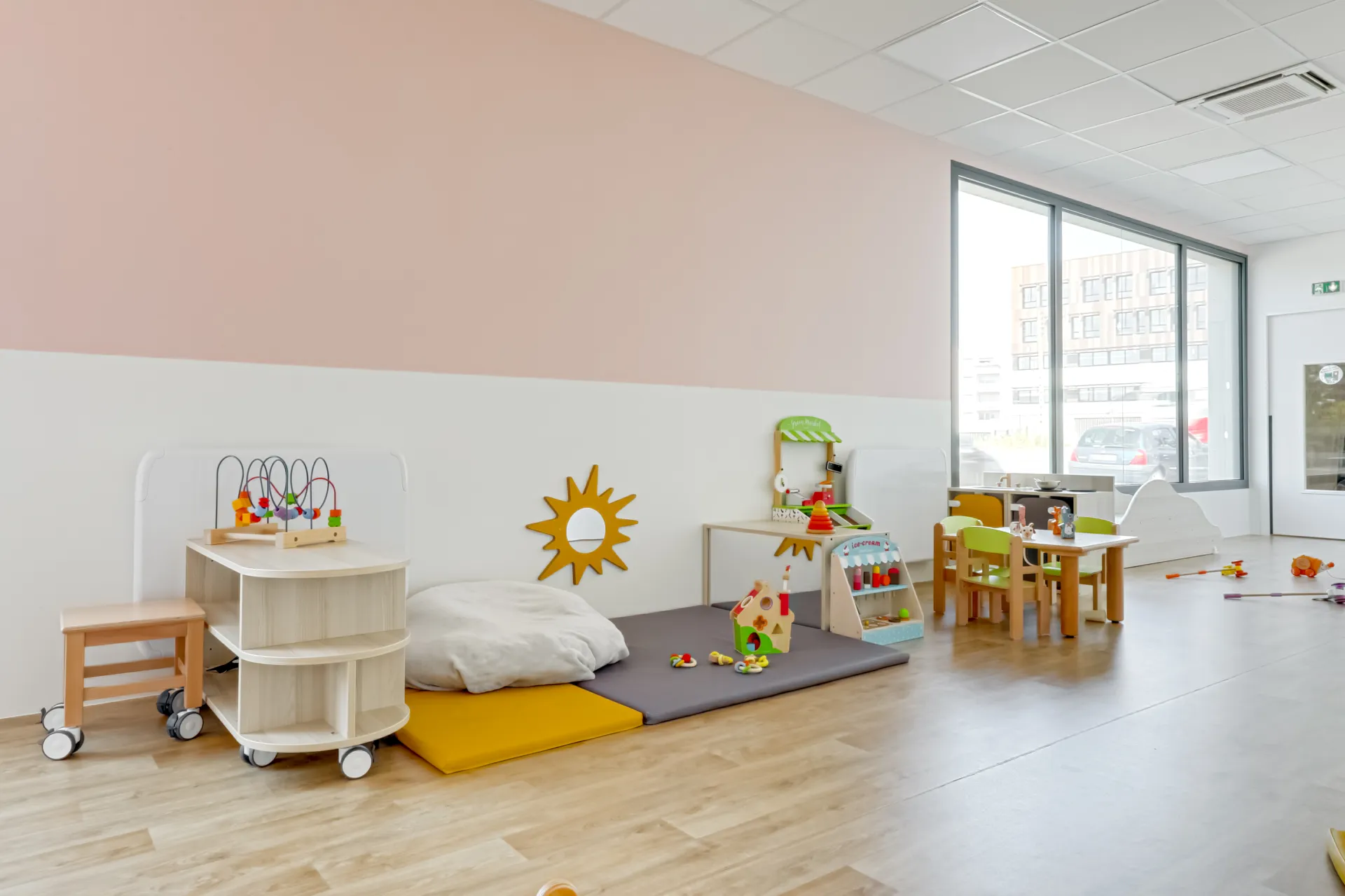 peopleandbaby-creche-evreux-helios-1
