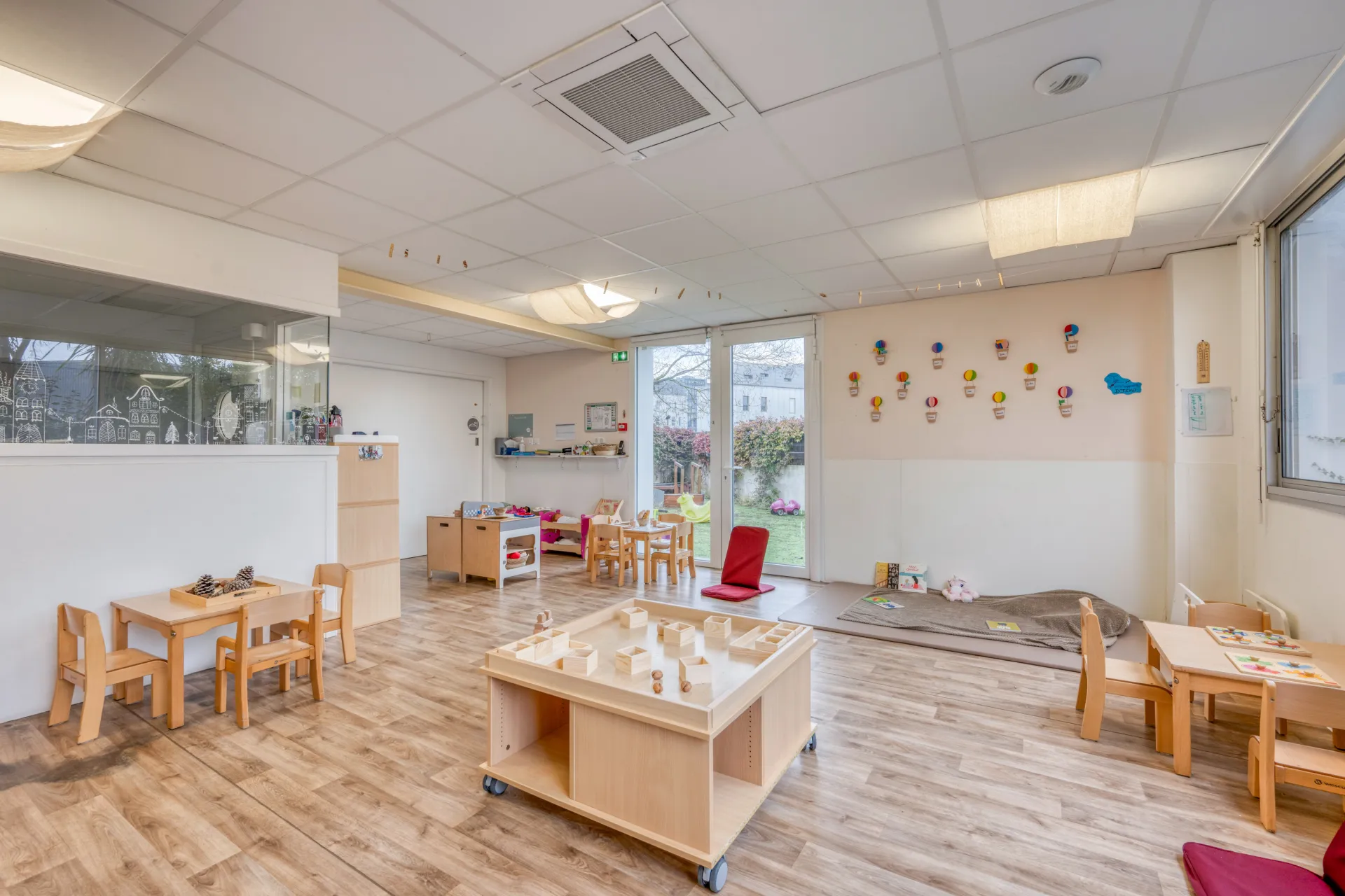 creche-33_haillan_fleurdelune-peopleandbaby-12