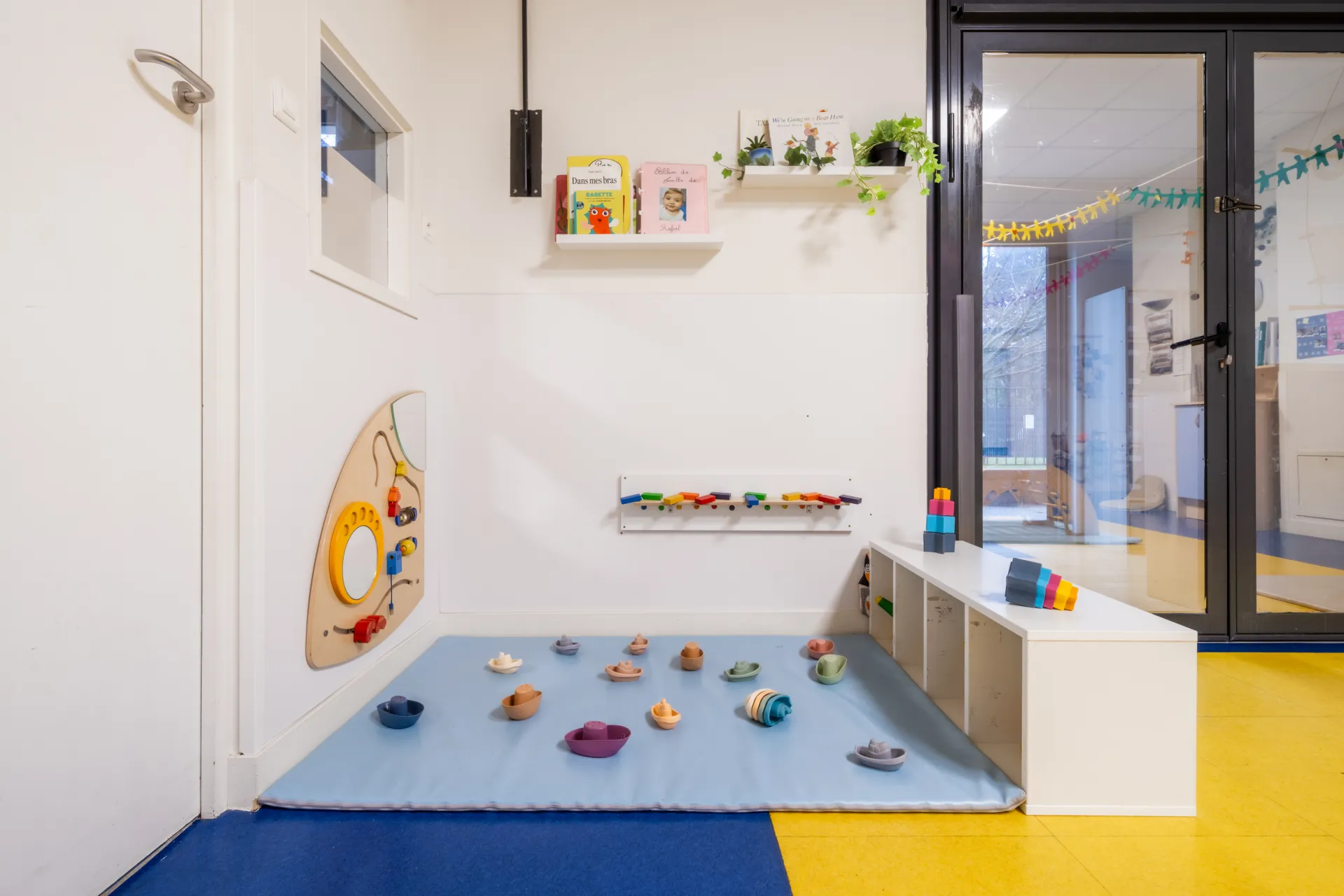 creche-84_avignon_lespetitslutinsmontfavetagroparc-peopleandbaby-9