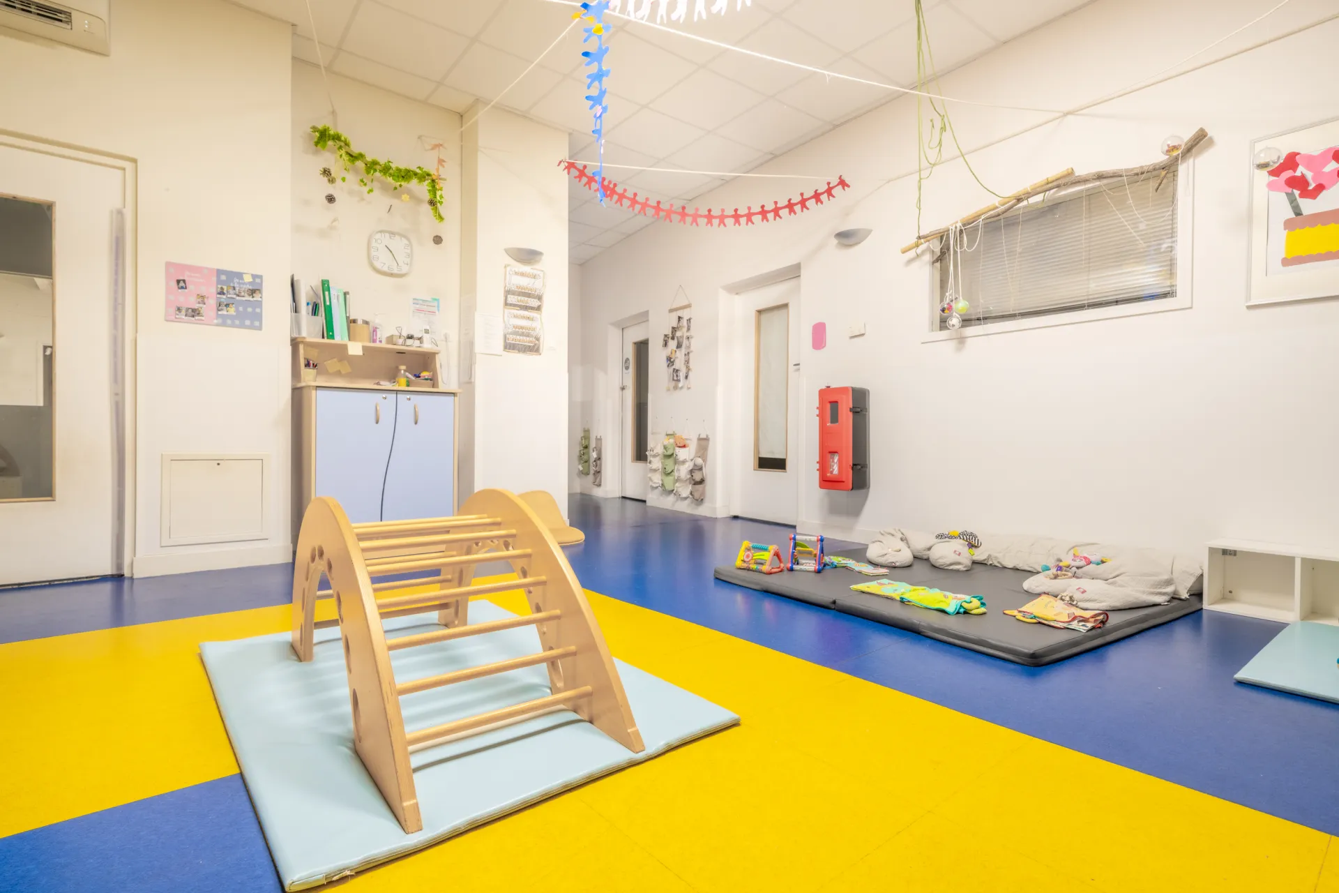 creche-84_avignon_lespetitslutinsmontfavetagroparc-peopleandbaby-10