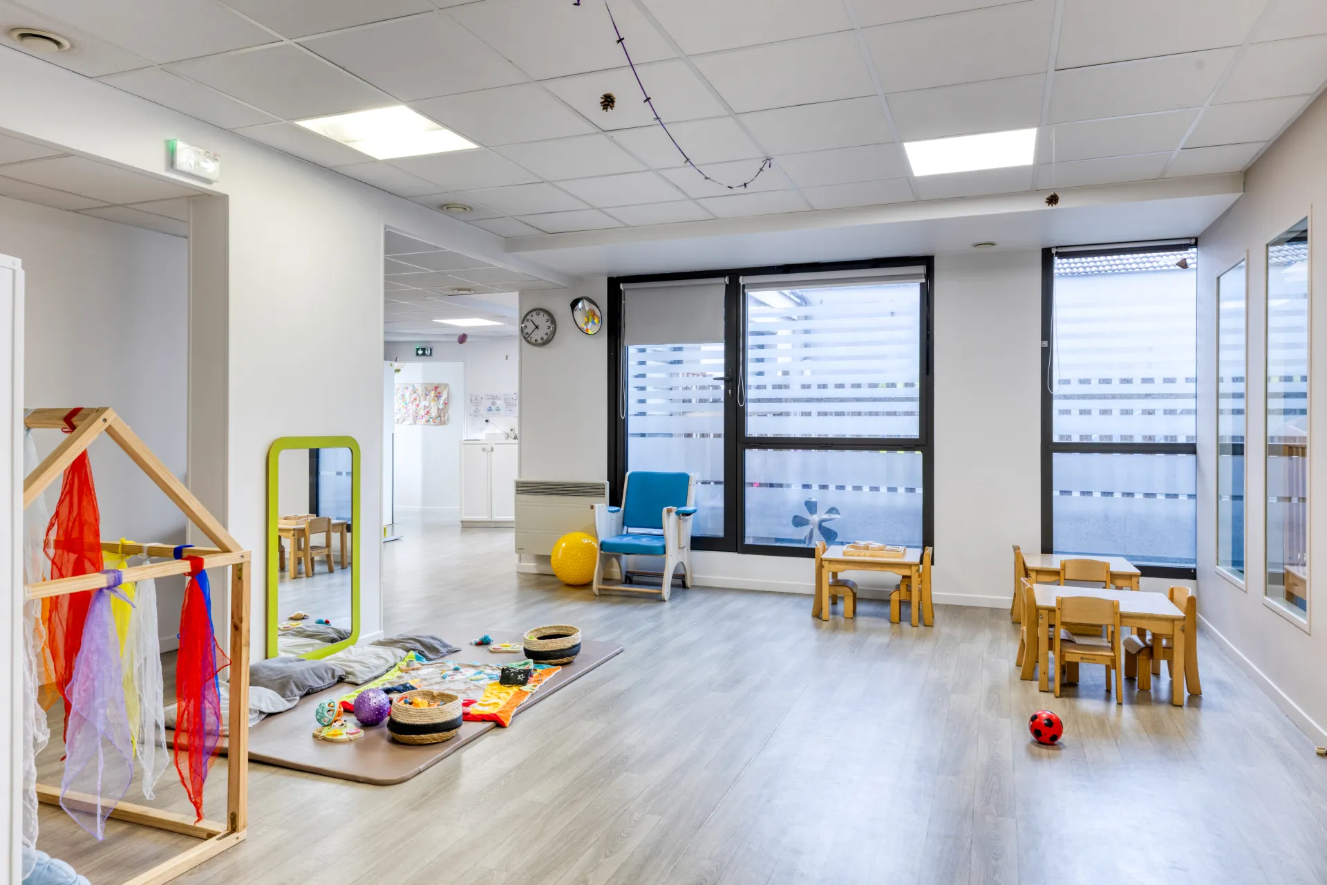 creche-92_asnieressurseine_indigo-peopleandbaby-7