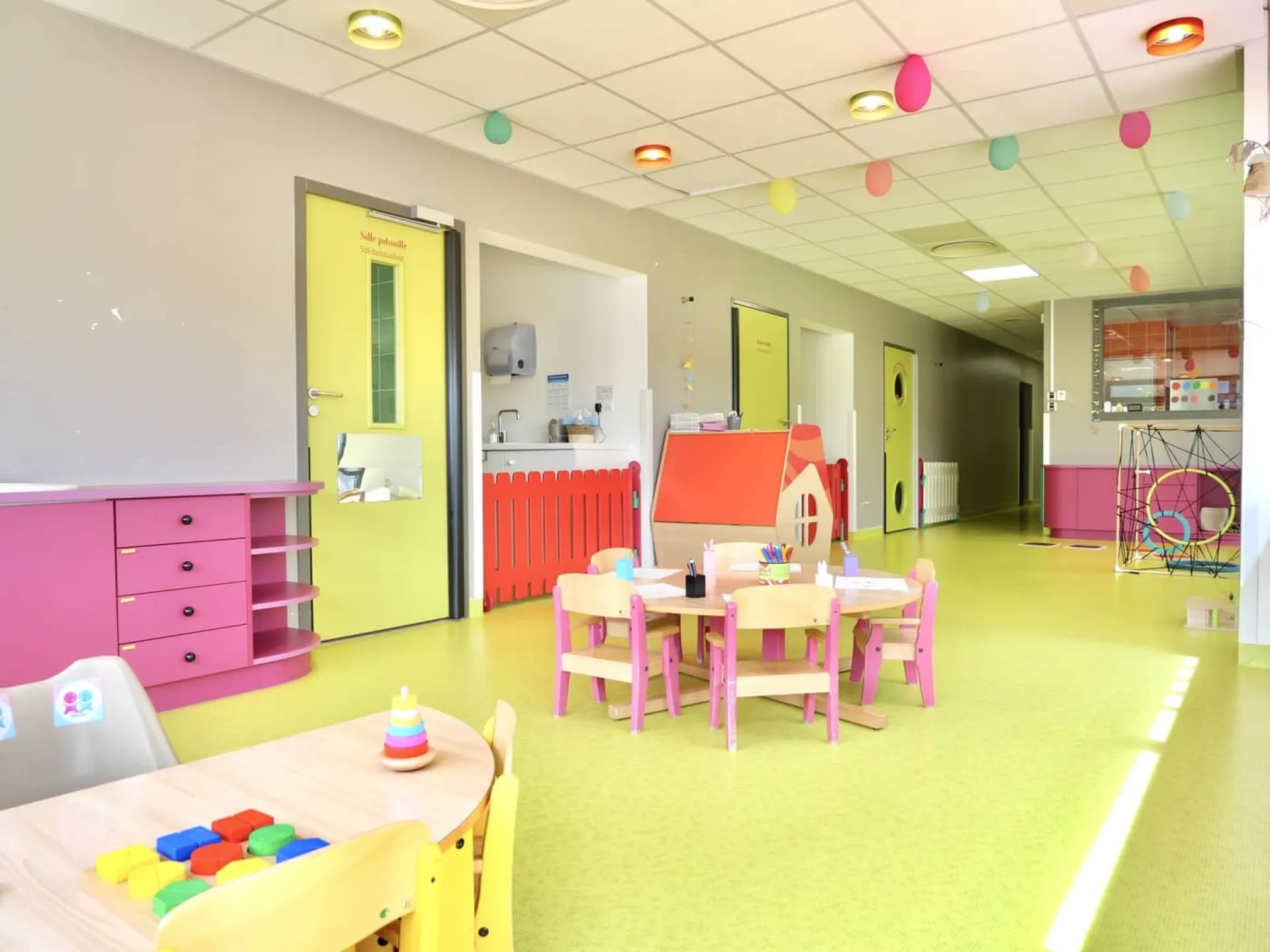 creche-saint-thegonnec-loc-eguiner-people-baby-1