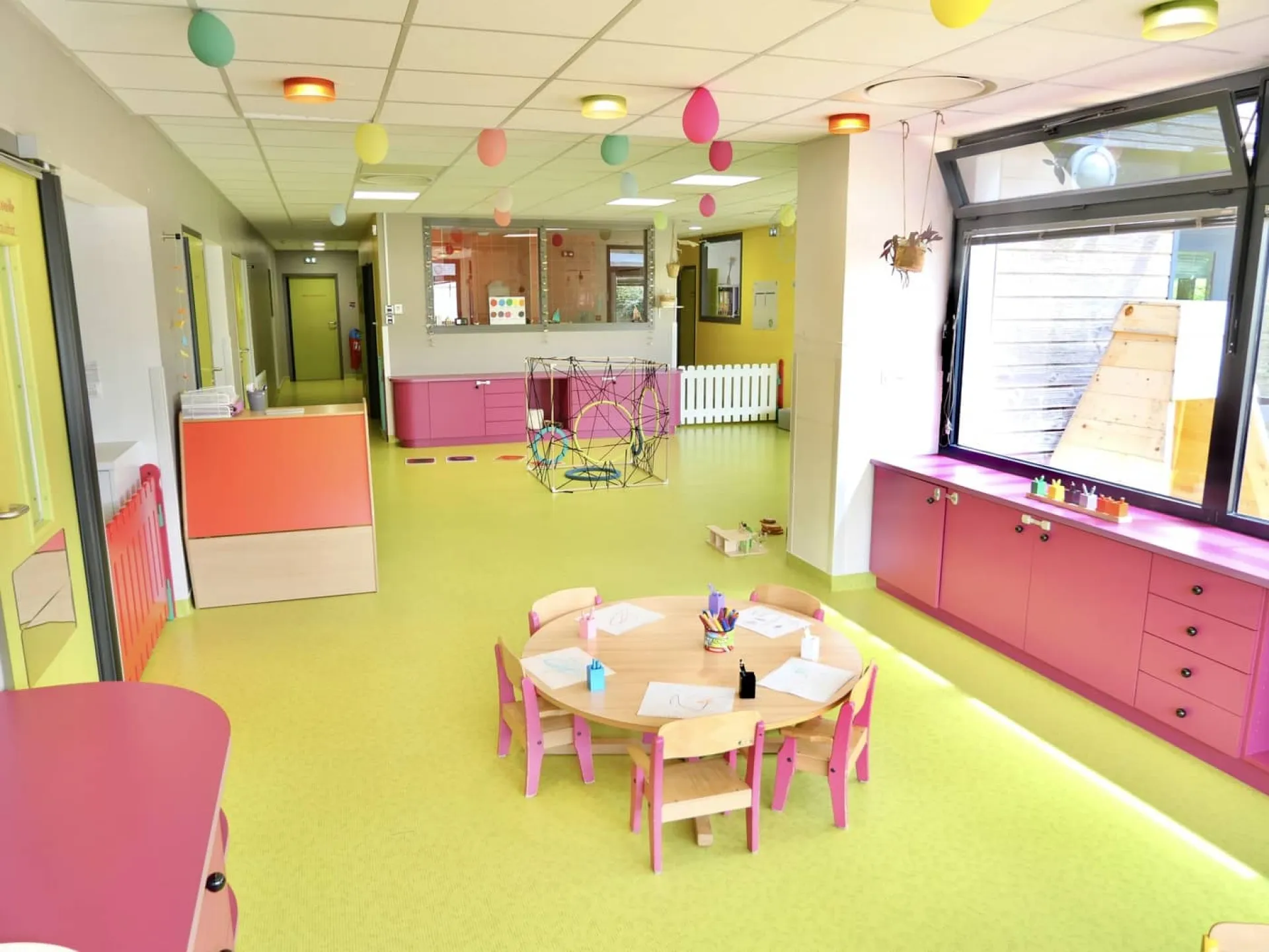 creche-saint-thegonnec-loc-eguiner-people-baby-4