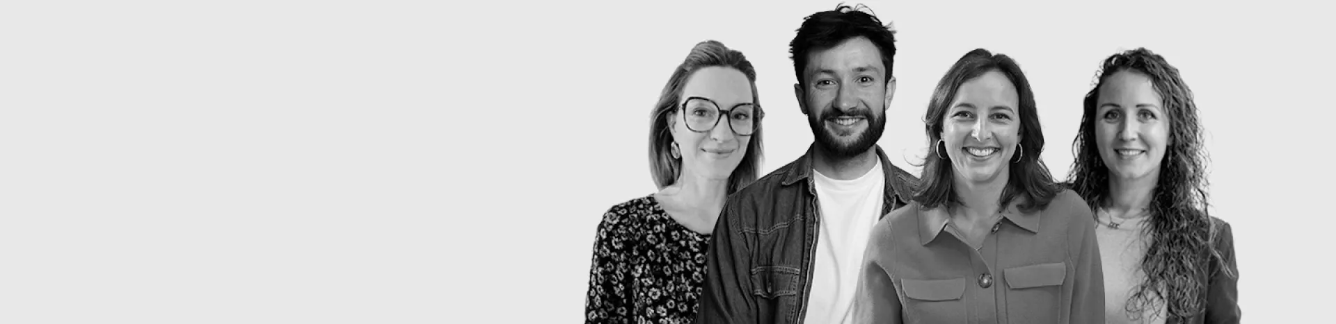 experts-partenaires-parentalite-souriants