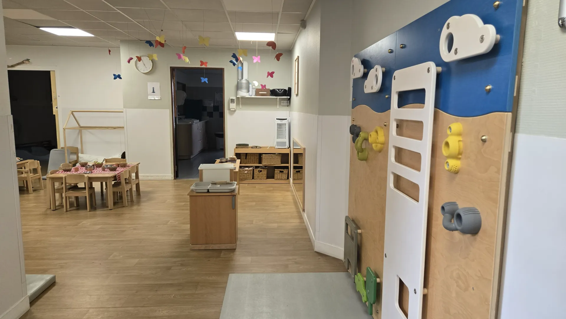 Crèche voltaire 1