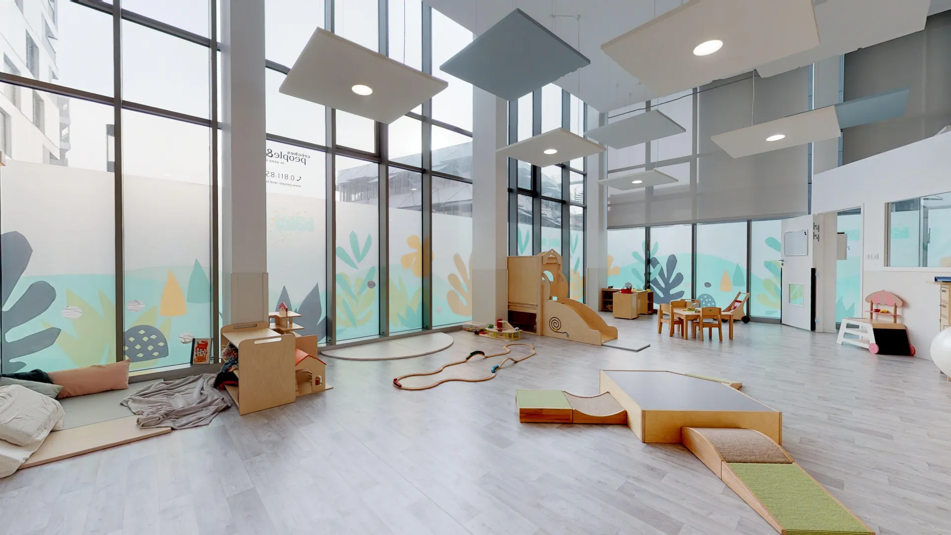 peopleandbaby-creche-bordeaux-baby-art-1