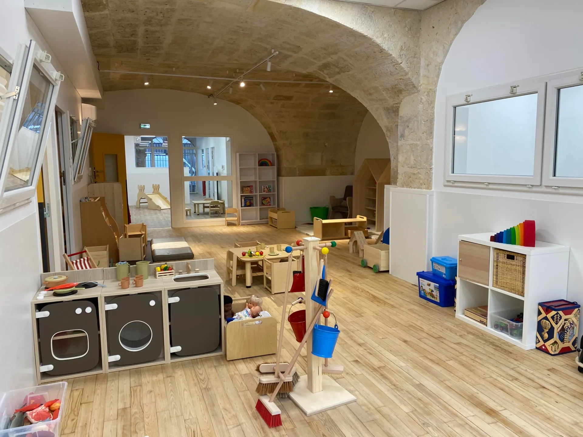 creche-bordeaux-pas-de-geant-people-baby-1