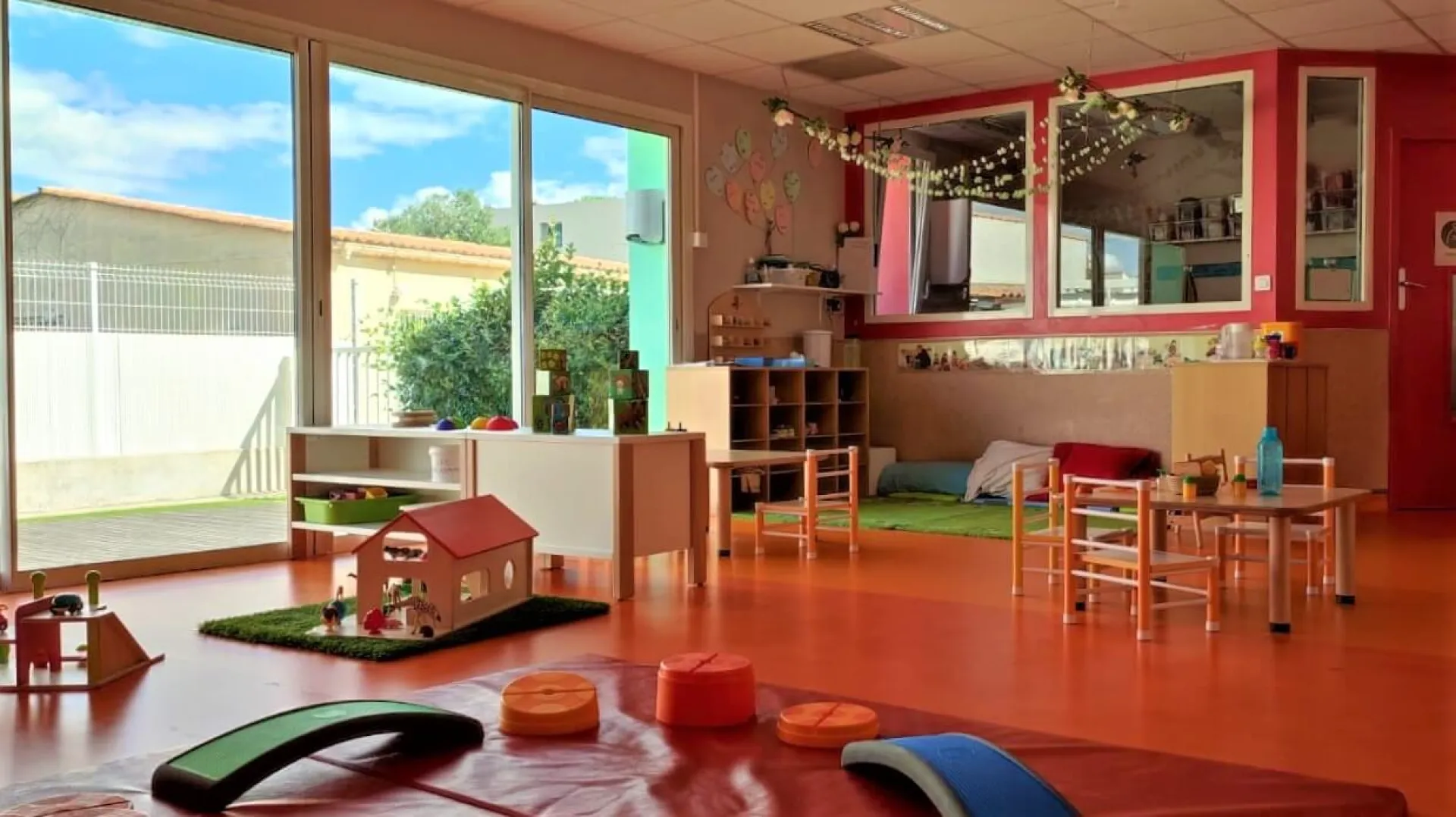 creche-perols-les-pitchouns-people-baby-2