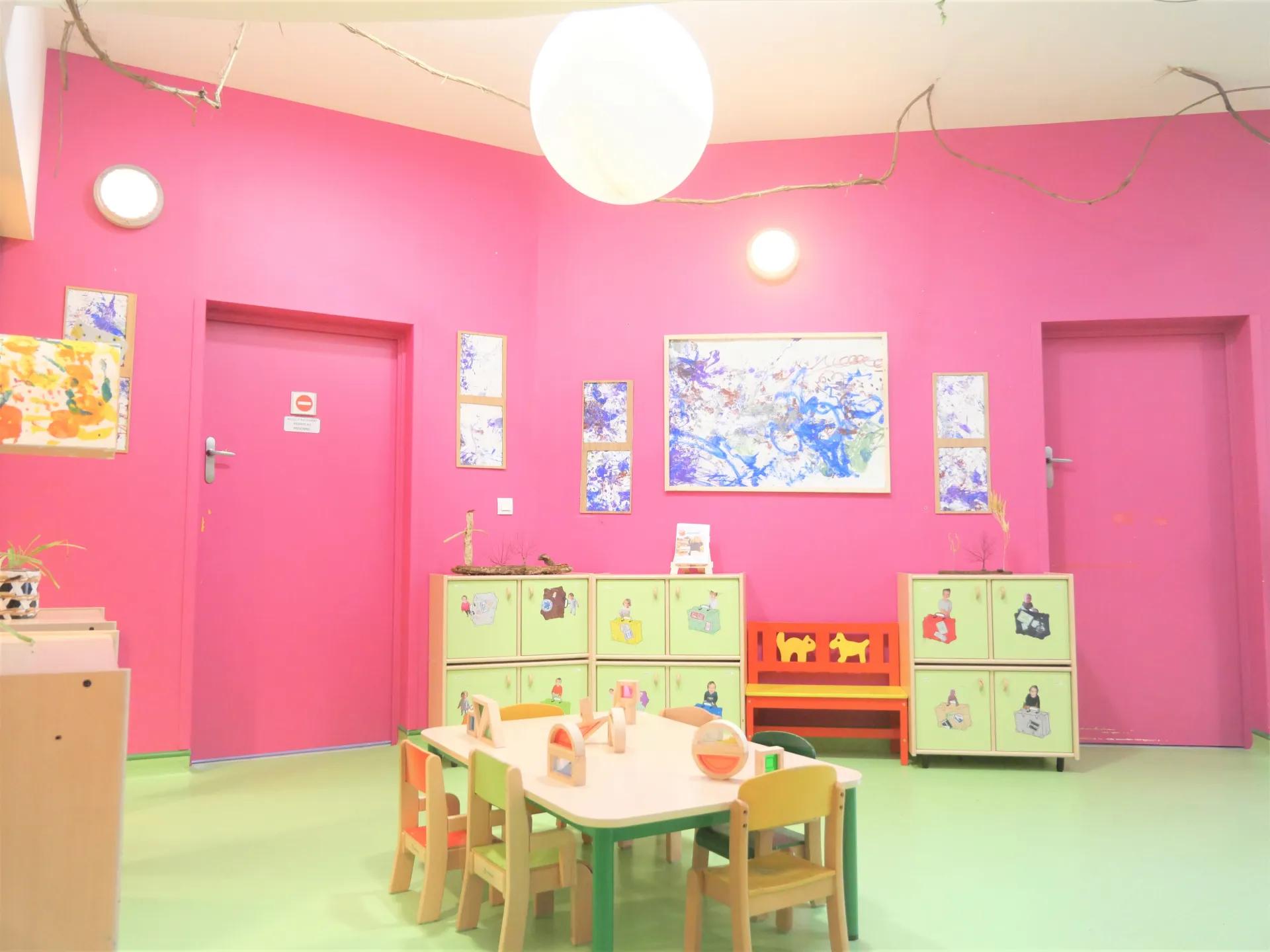 peopleandbaby-creche-monts-123-soleil-2
