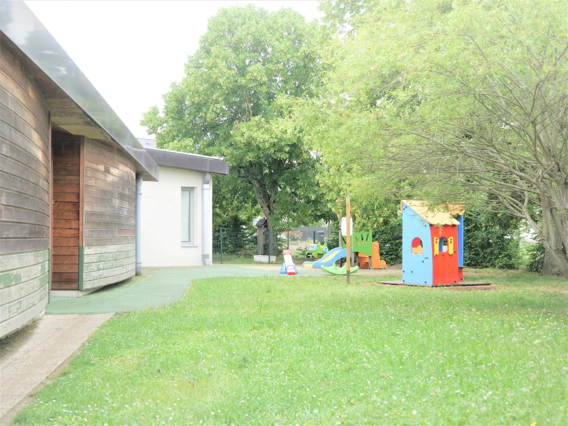 peopleandbaby-creche-monts-123-soleil-4